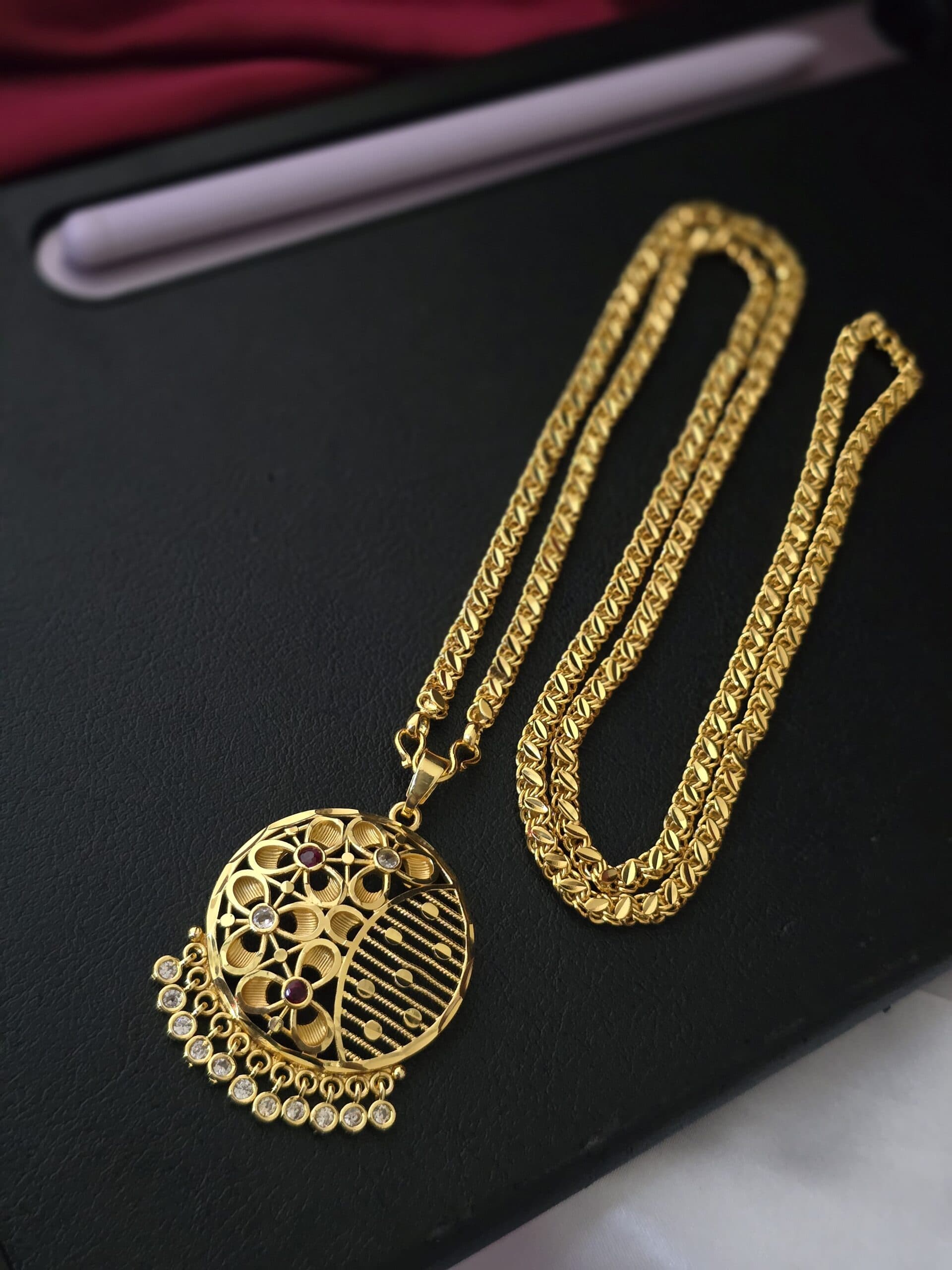 Premium foaming 28 inches ad dollar chain