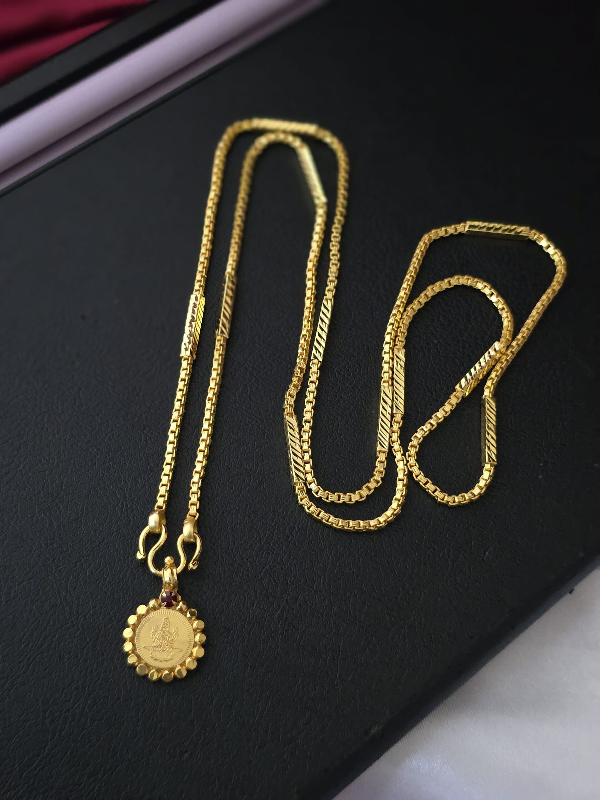 Premium foaming 32 inches ad coin dollar chain