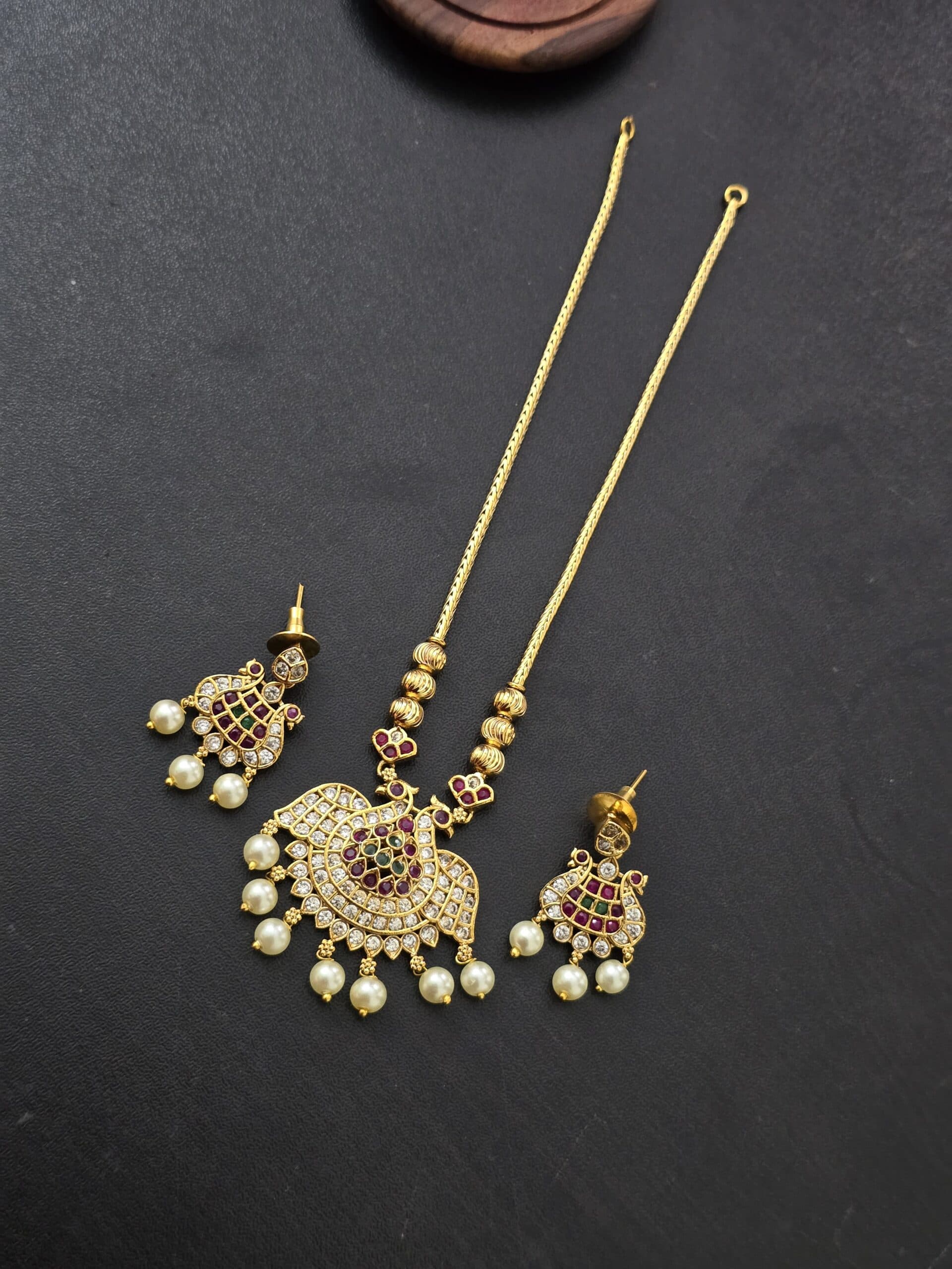 Premium matt stone peacock necklace