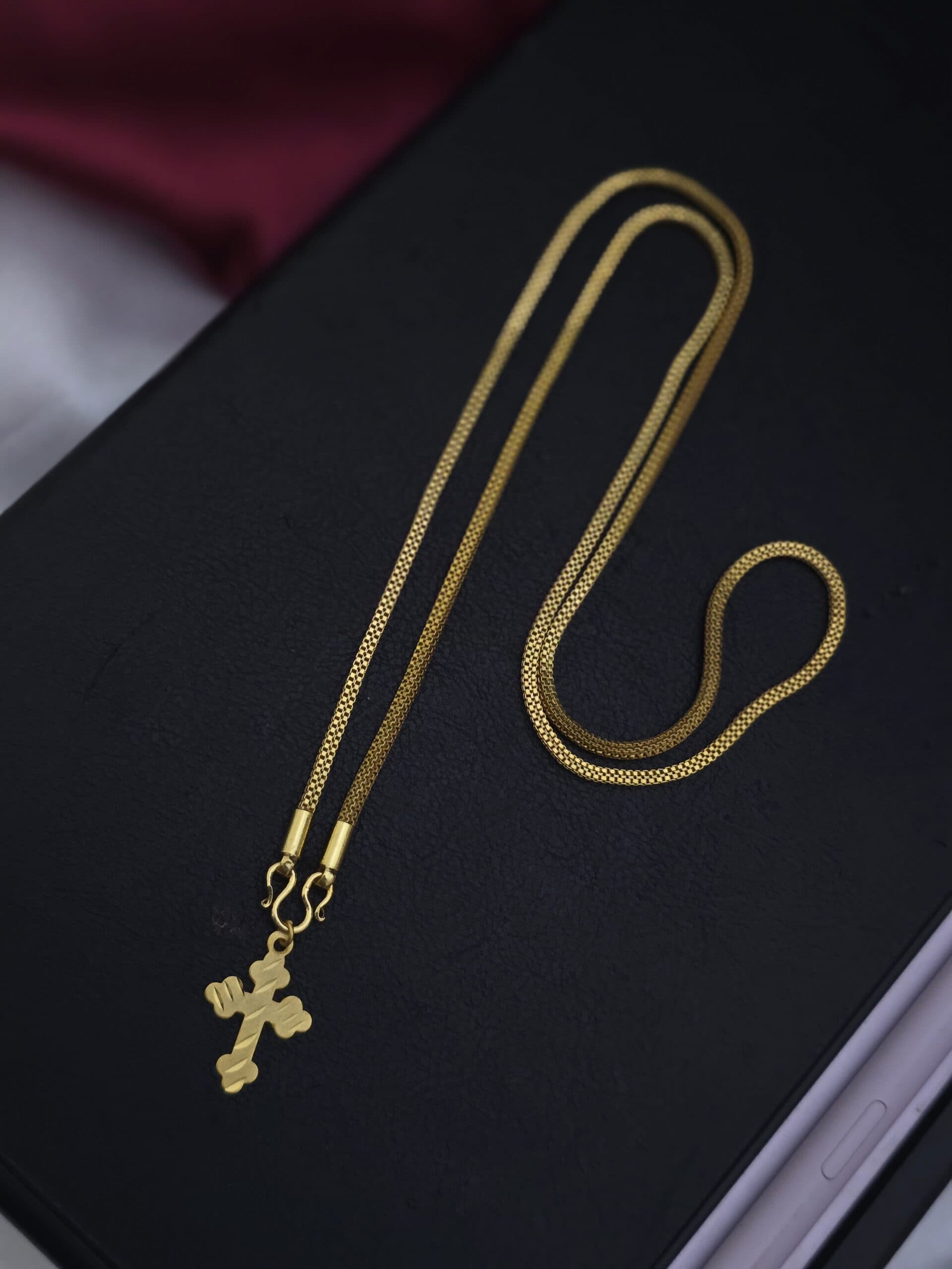Premium foaming 18 inches cross dollar chain