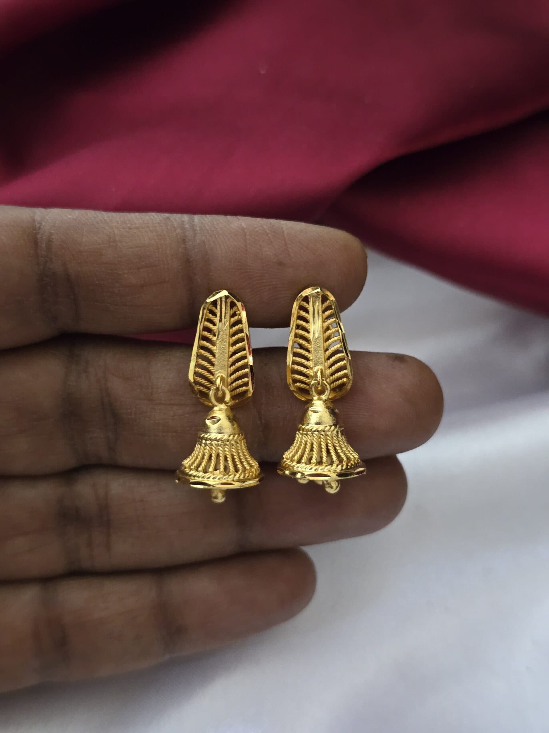 Premium foaming J Jhumka