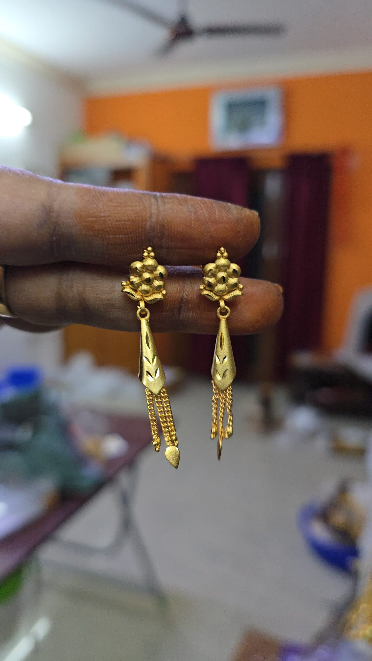 Premium foaming cone drops earing