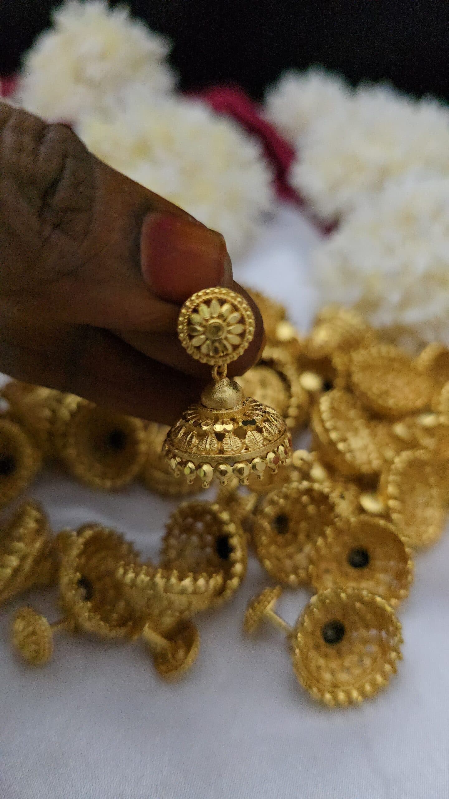Premium quality foaming detachable jhumka