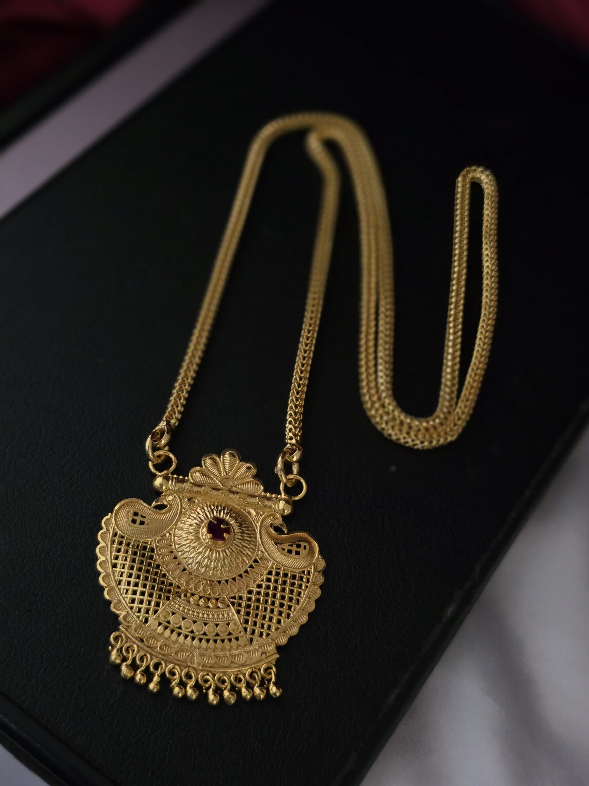 Premium foaming 28 inches plain dollar chain