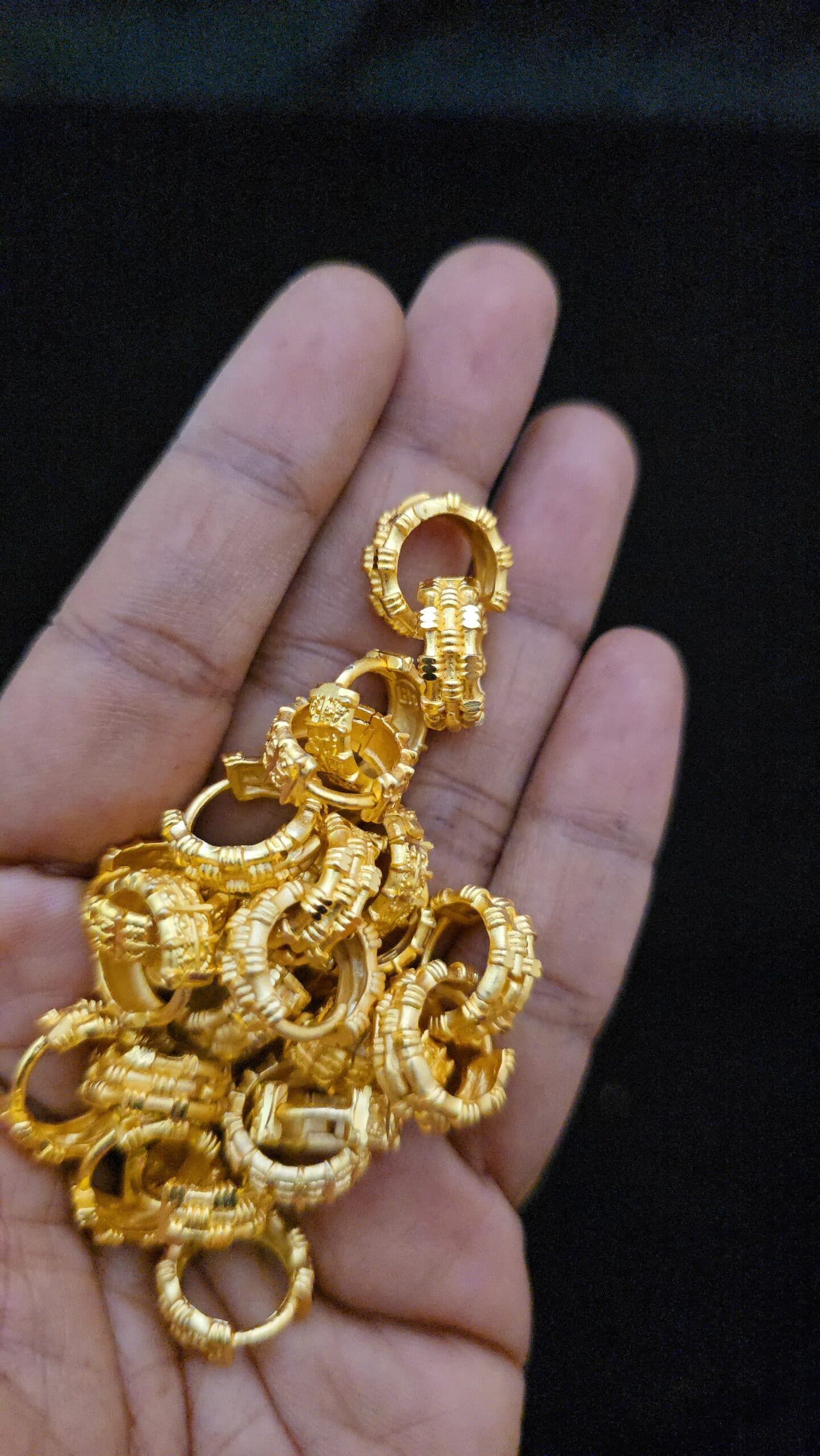 Premium foaming balli earing