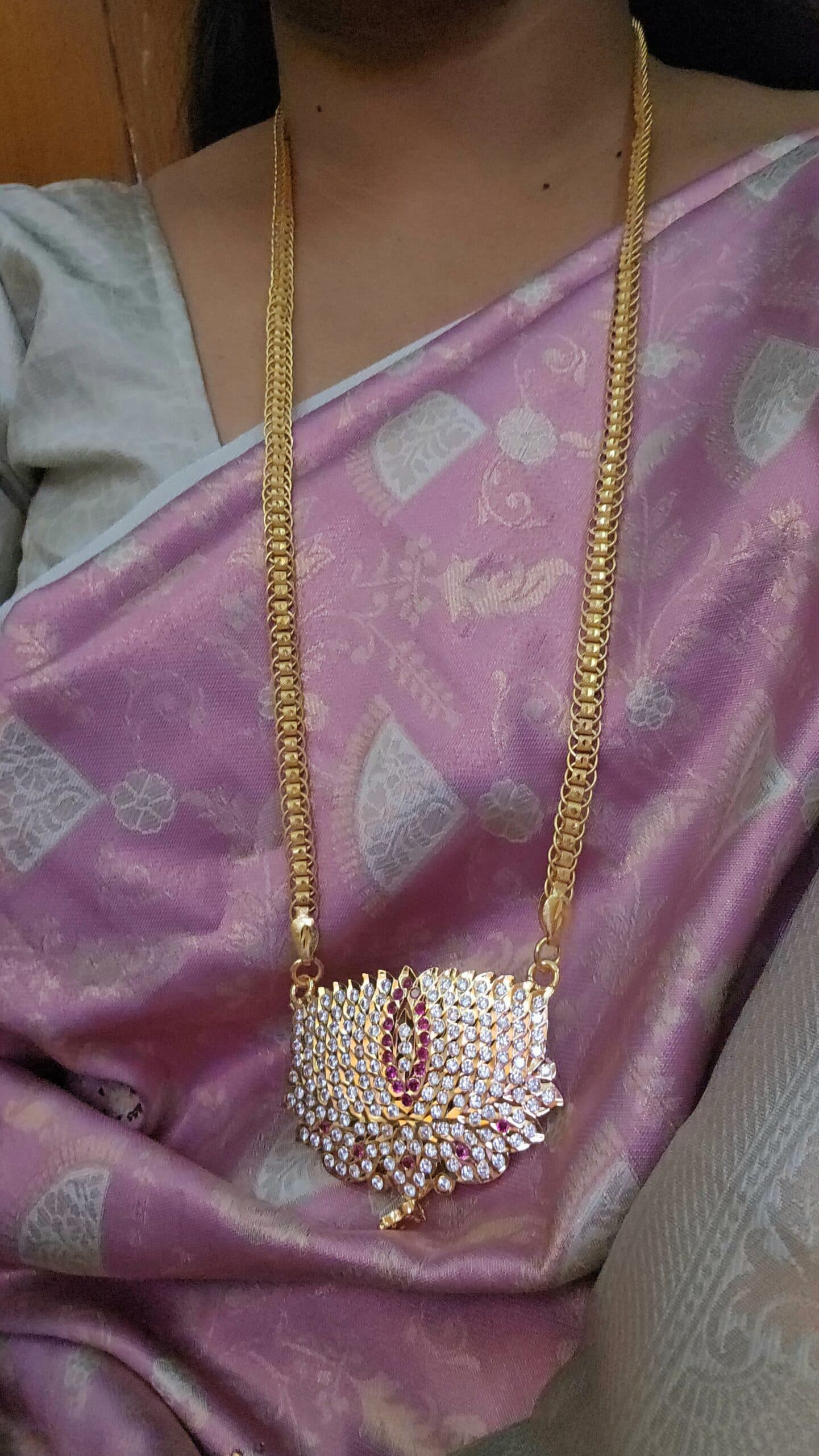 Premium gold look 32 inches impon lotus dollar chain comes ring model,chain