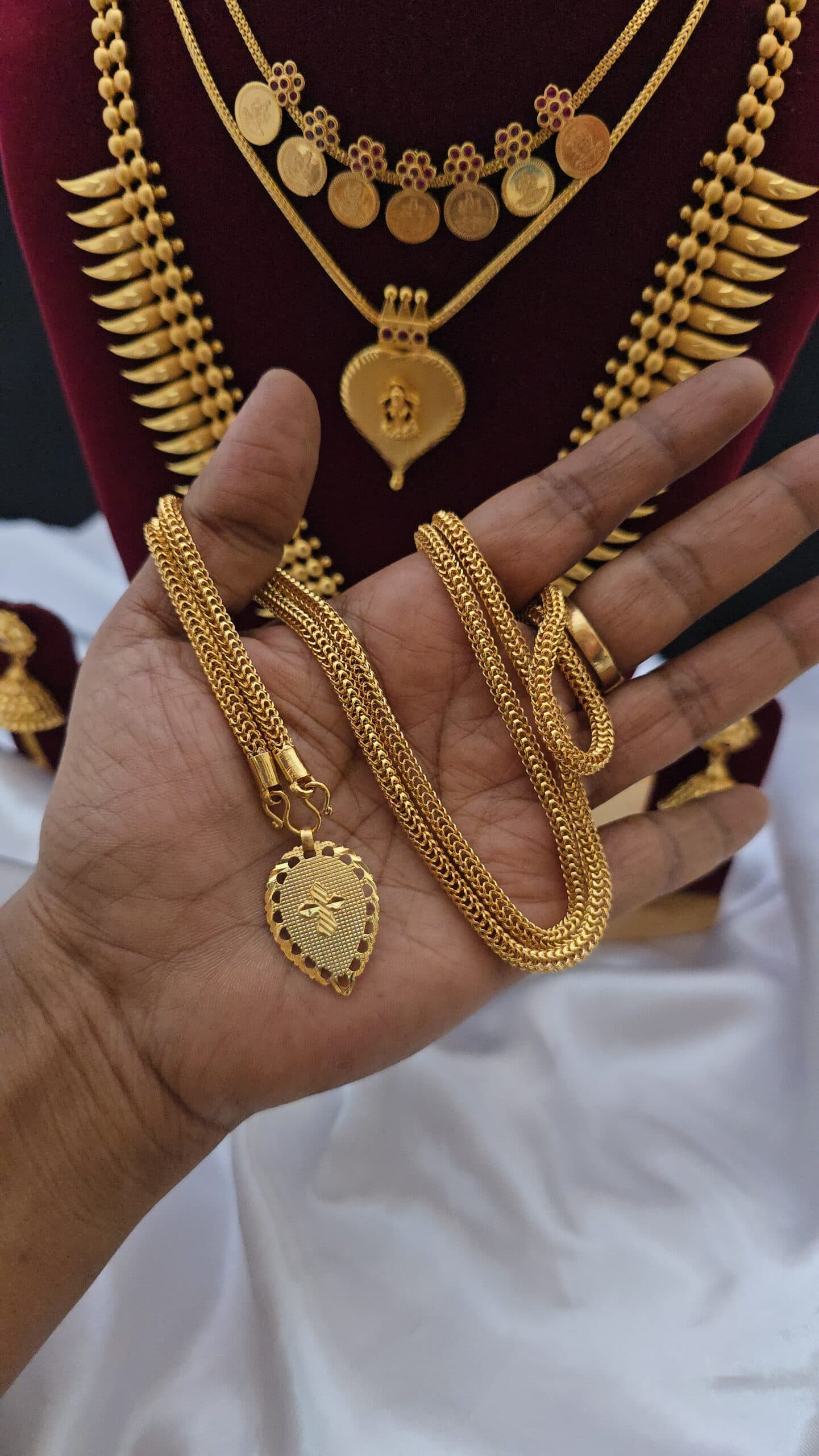 Premium foaming 32inches cross dollar chain