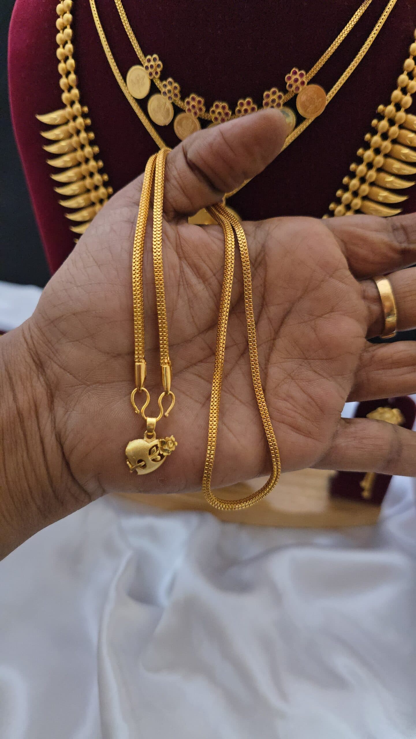 Foaming premium 18 inches plain dollar chain