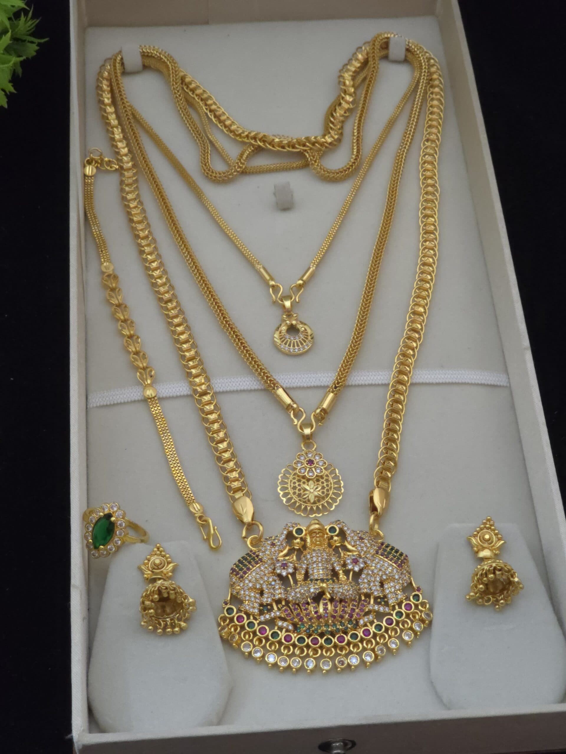 Premium foaming budget combo comes gajalakshmi dollar