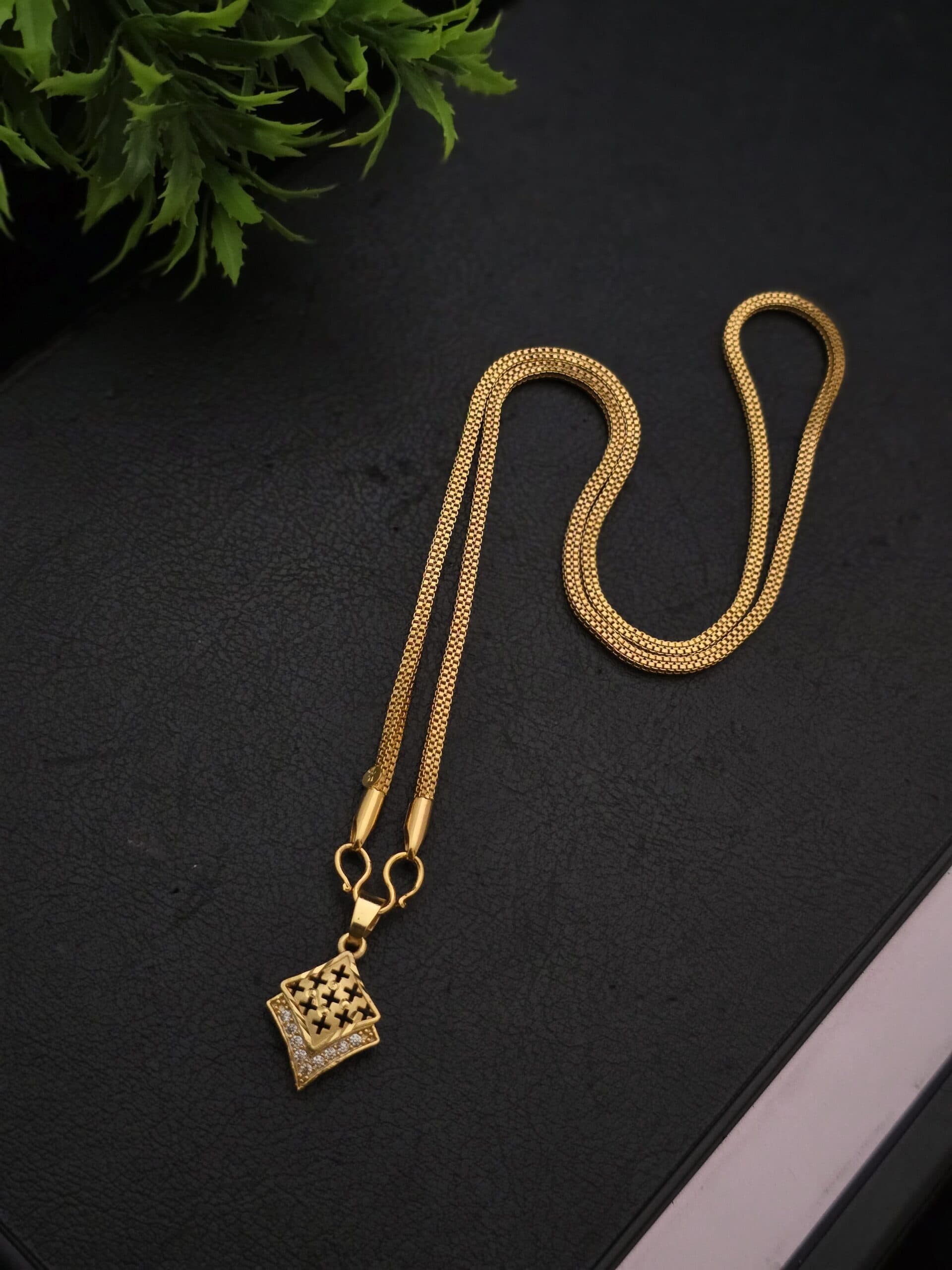Premium foaming 18 inches dollar chain
