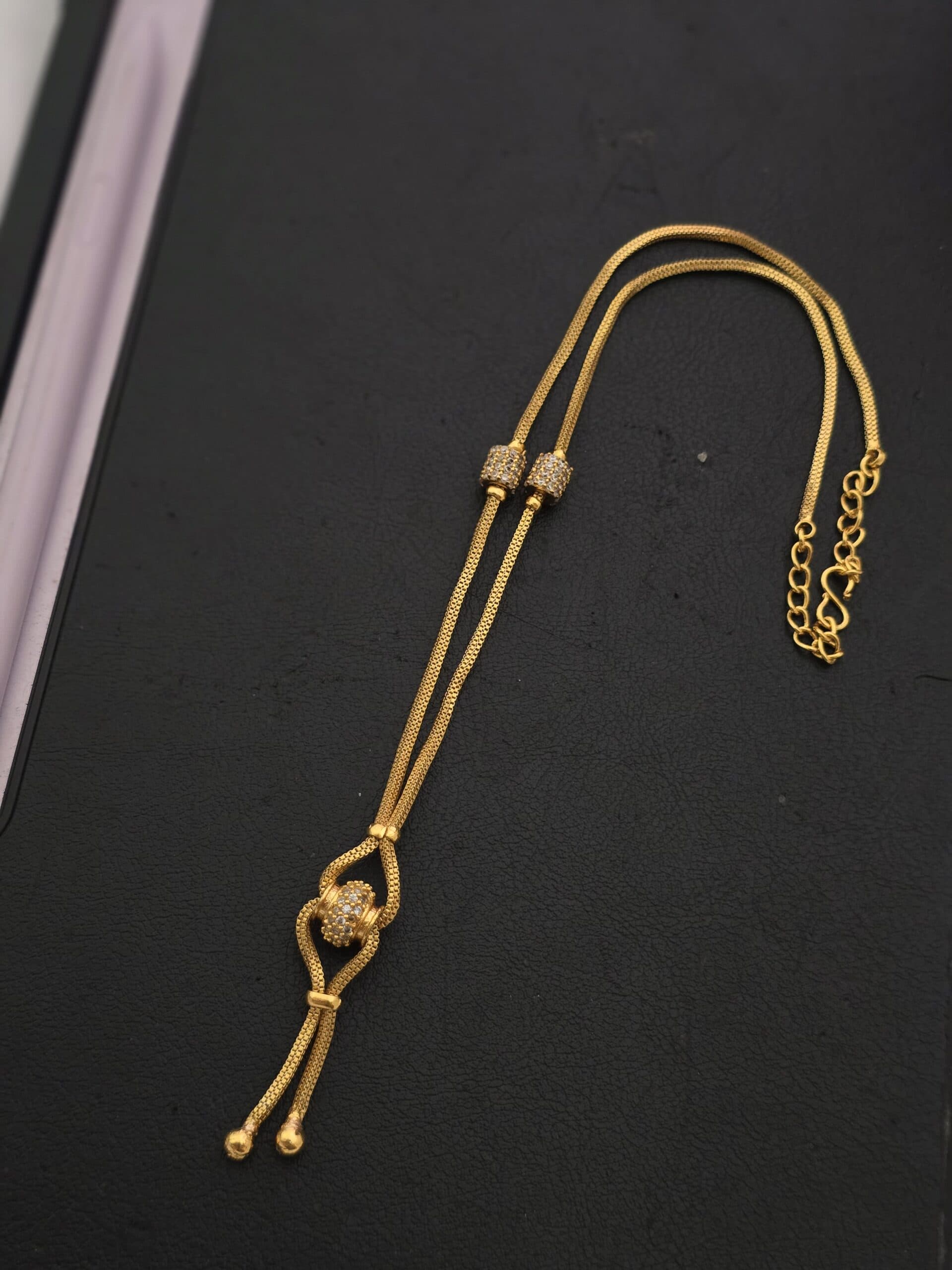 Premium Foaming 24 inches ball dollar chain comes extension