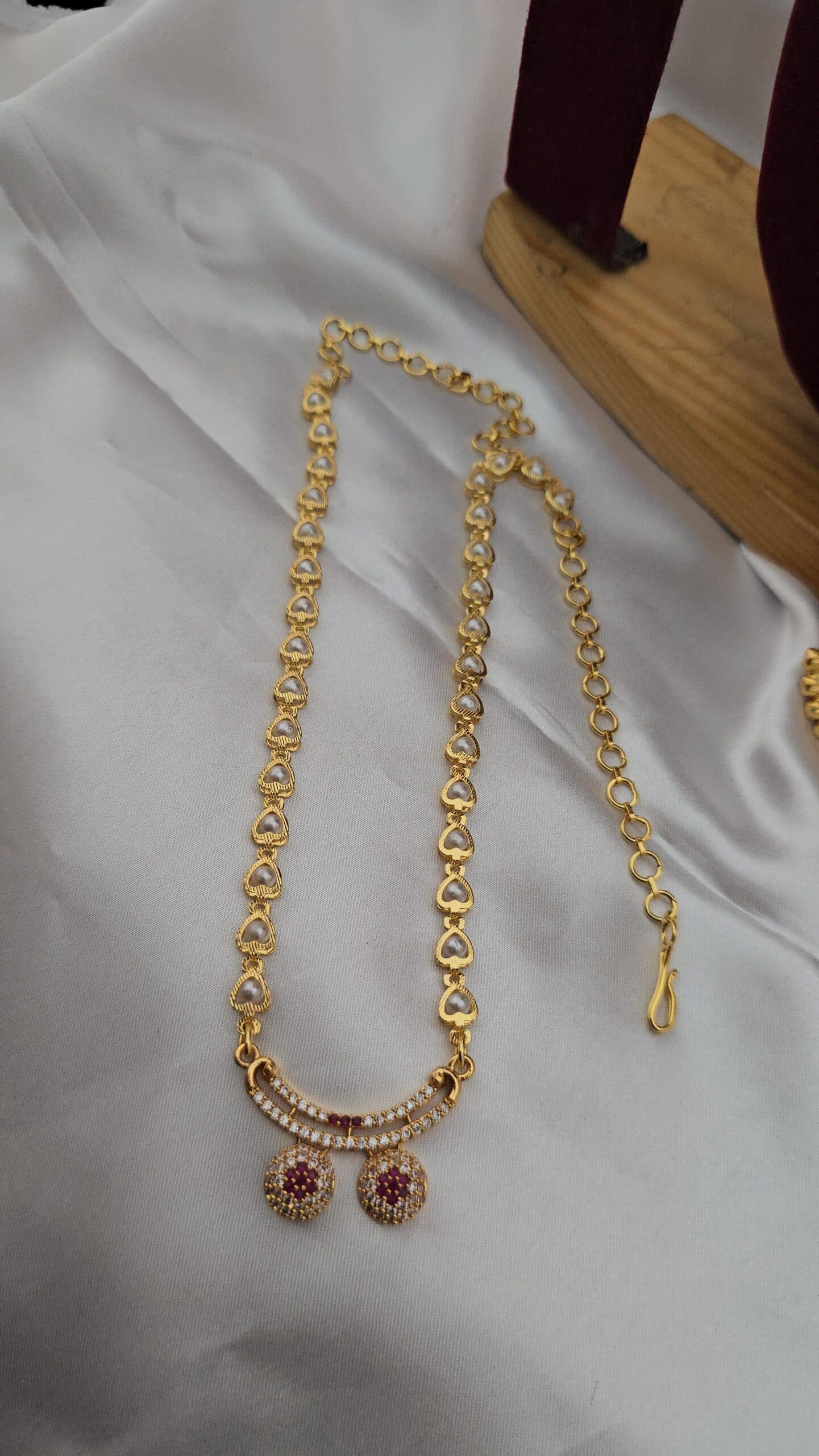 Premium 28 Inches AD pearl dollar chain comes 24 inches