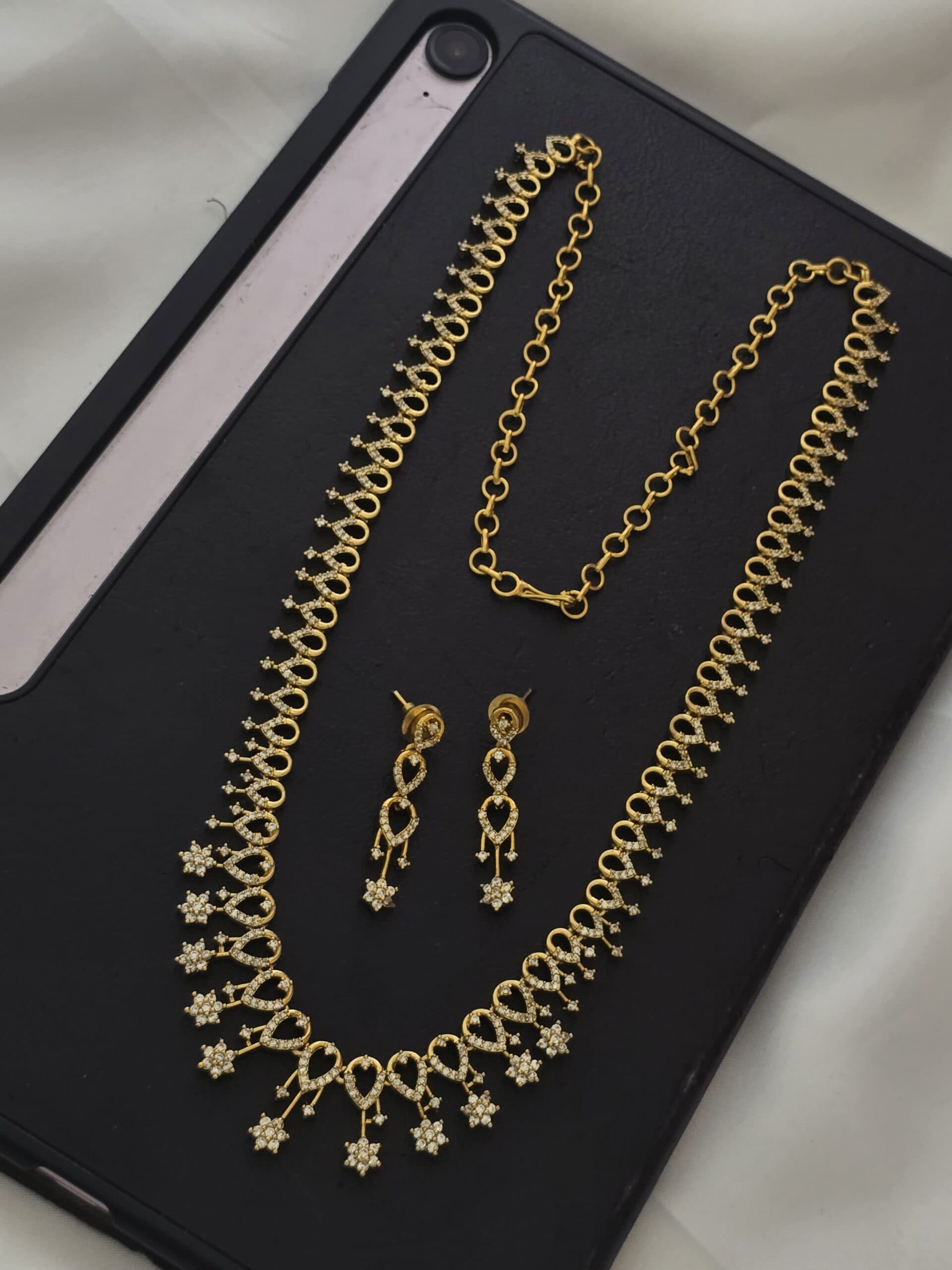 Premium diamond look ad haram comes swing model