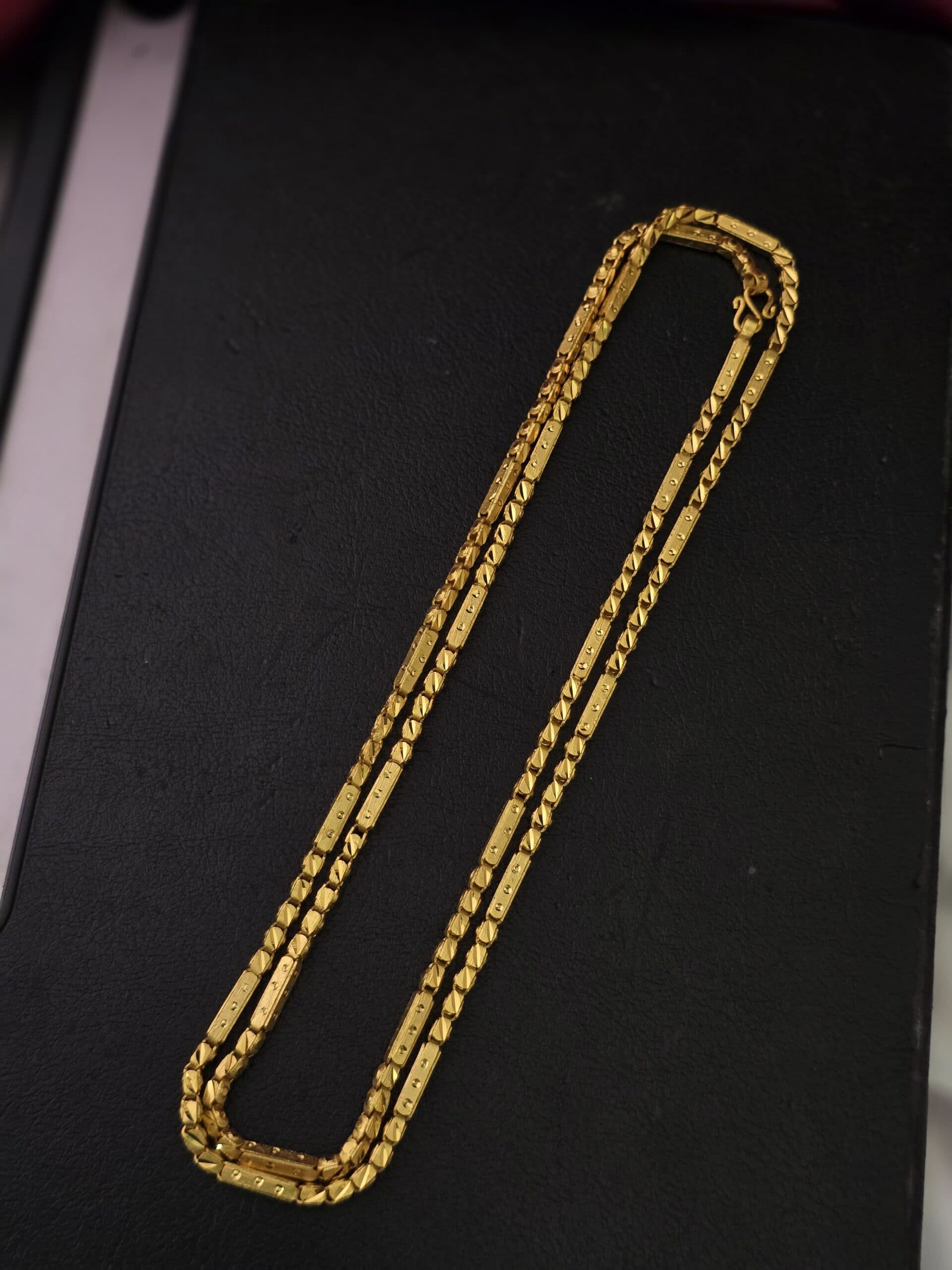 Premium Foaming 30 inches Square rectangle chain