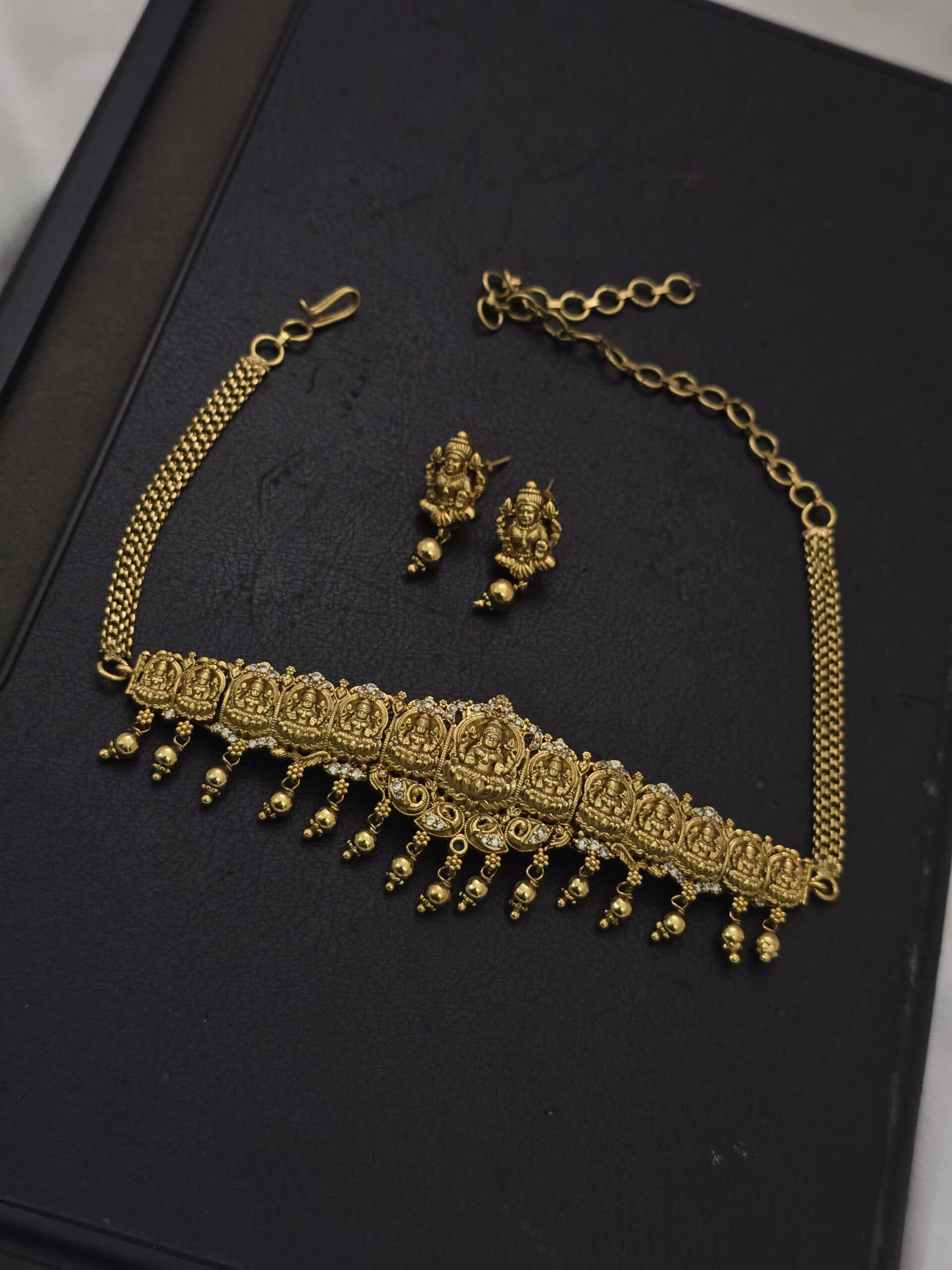 Premium MAT lakshmi choker