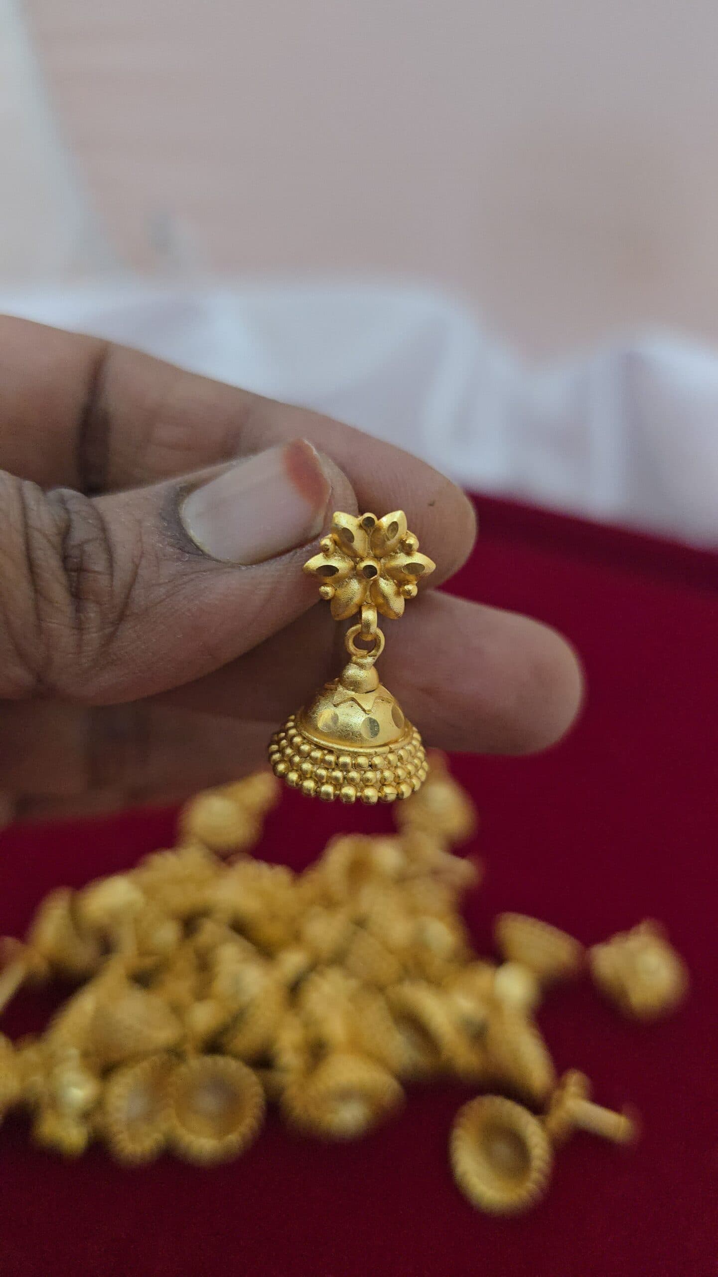 Premium foaming jhumka