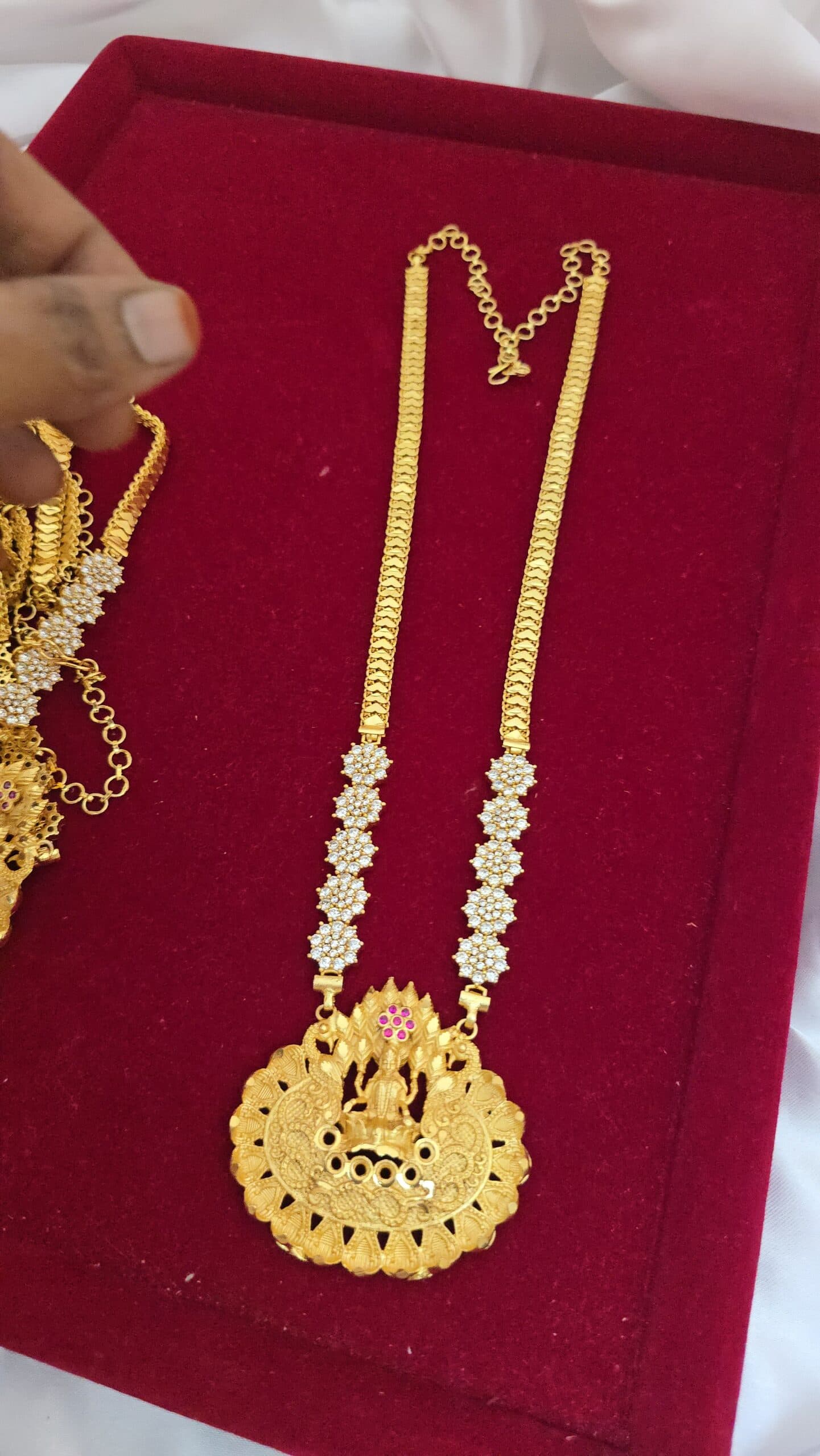 Premium Foaming AD stone lakshmi haram