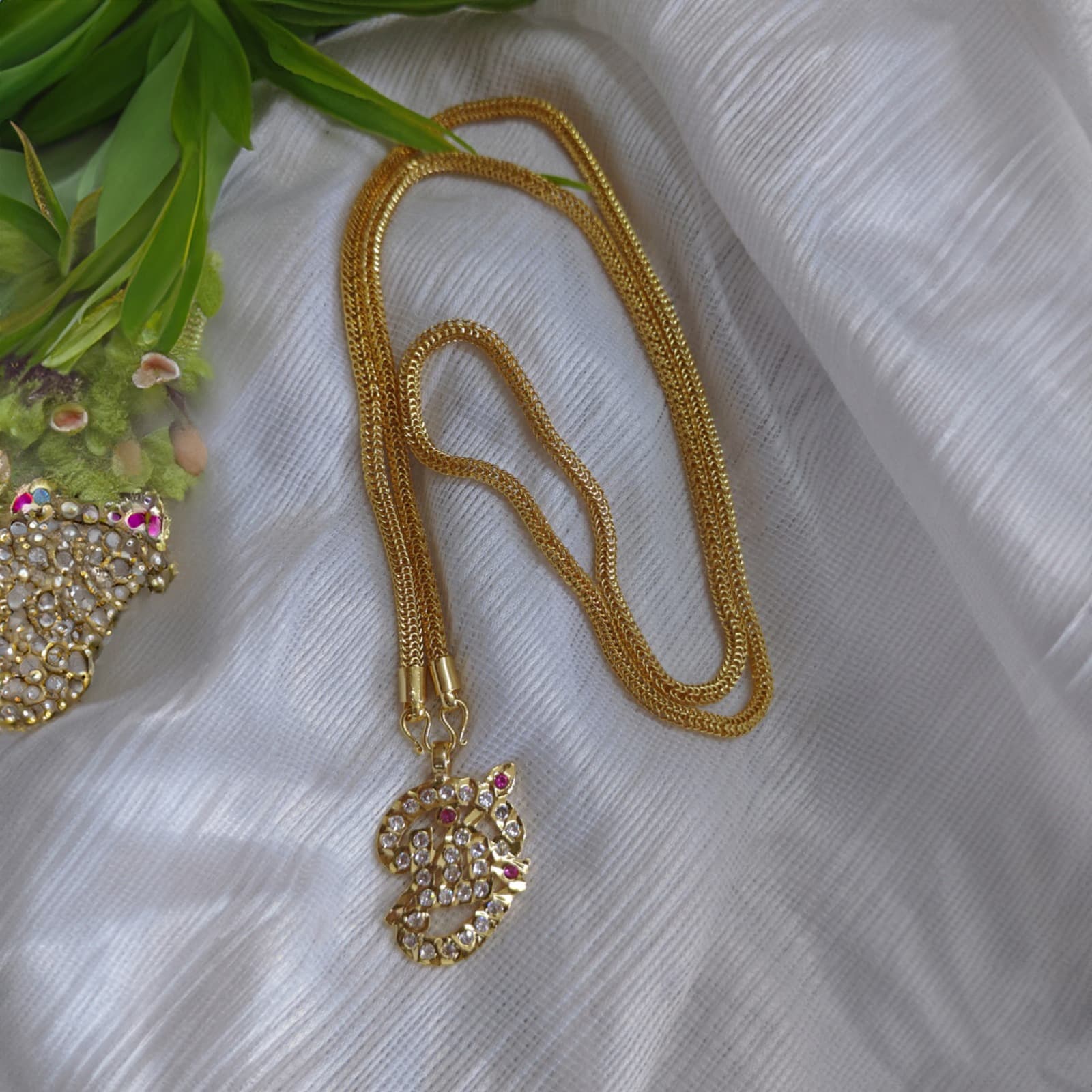 Micropolished 18 inches dollar chain