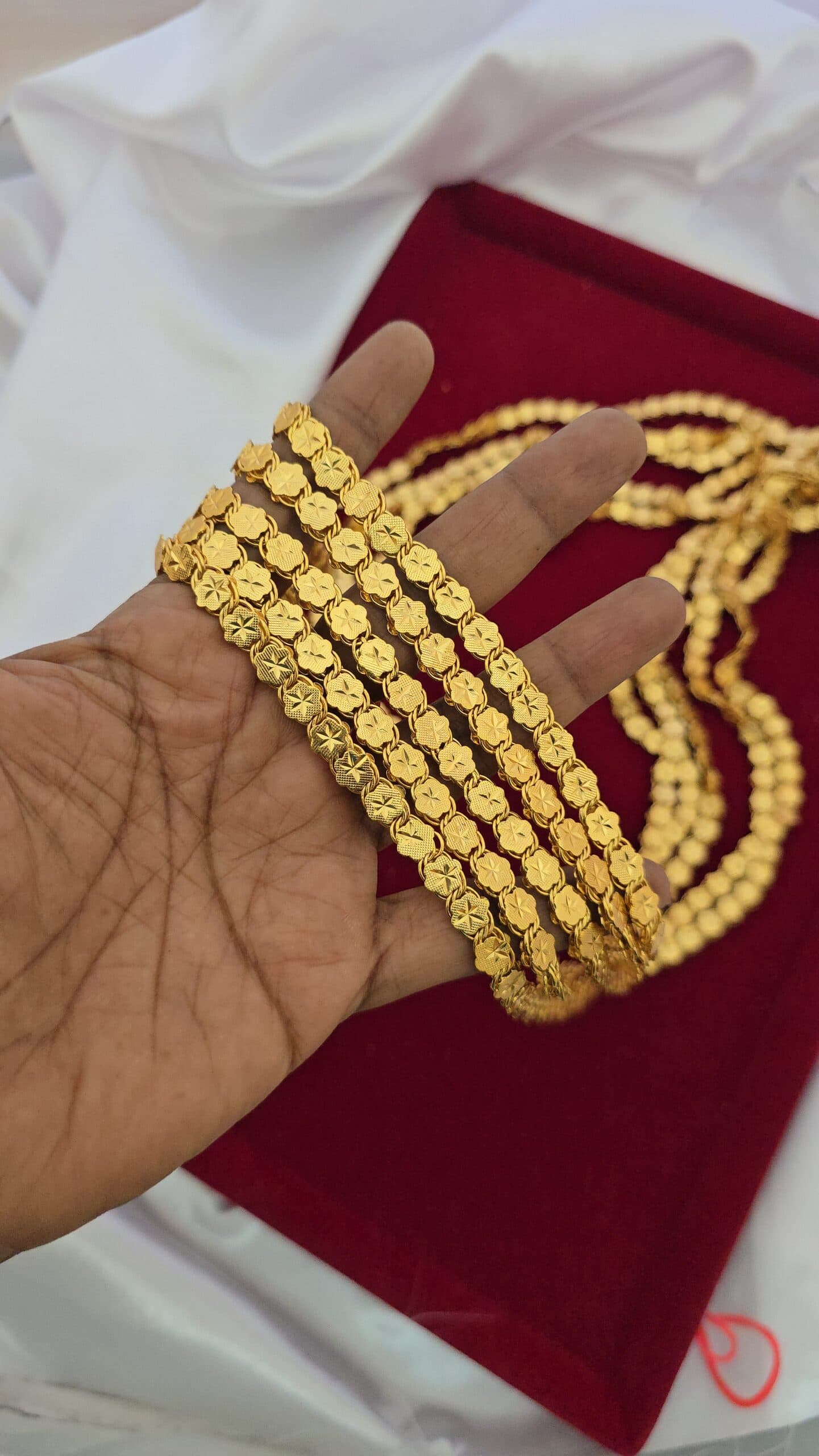Premium foaming 36 inch star chain