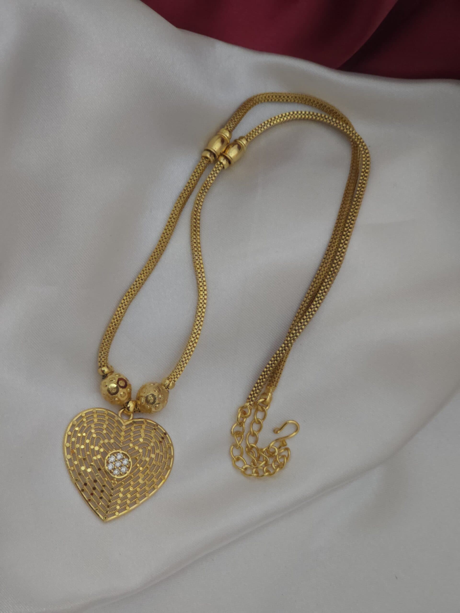 Premium foaming AD stone Neckalce