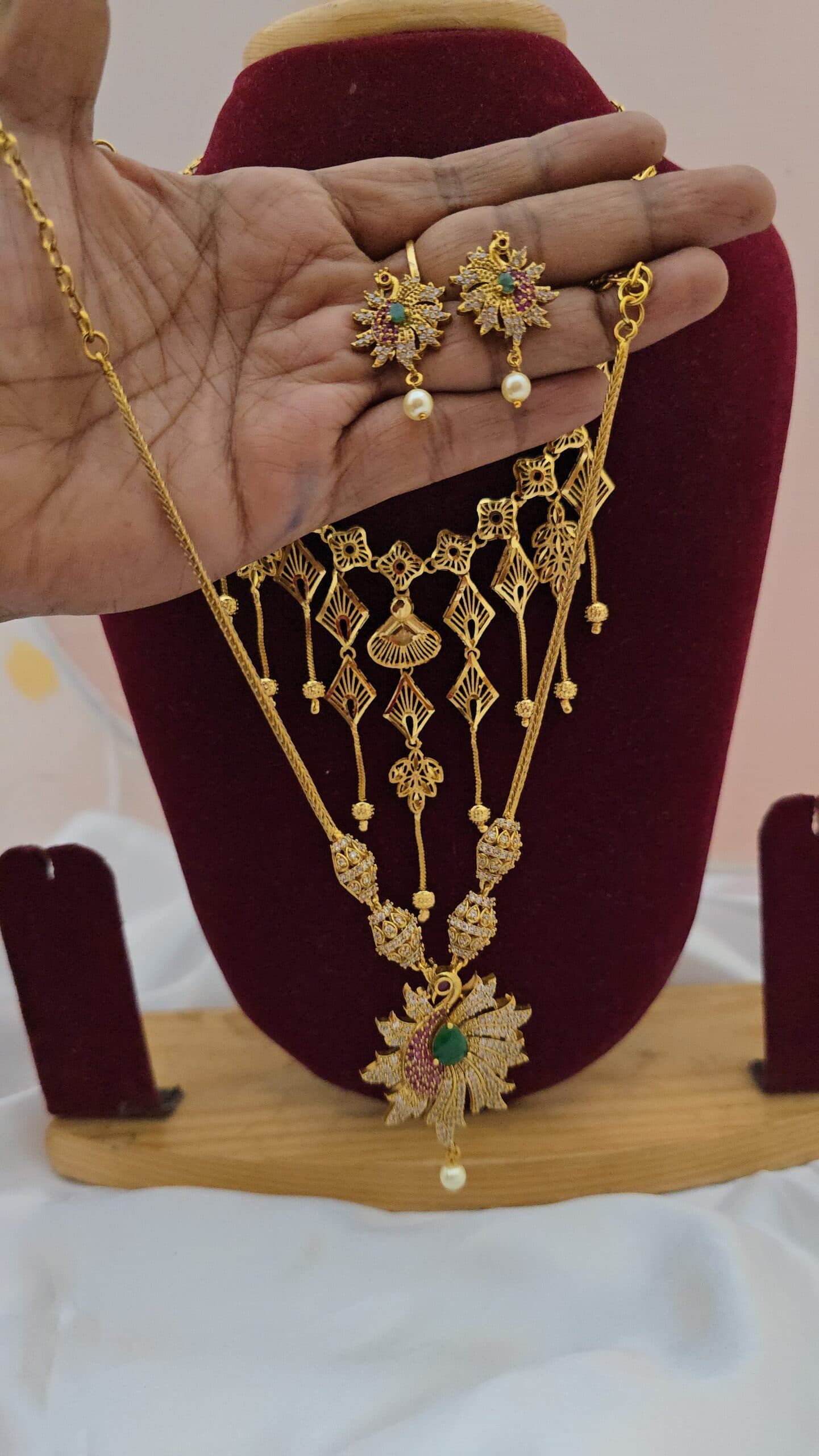 Premium mat AD stone peacock necklace with stud