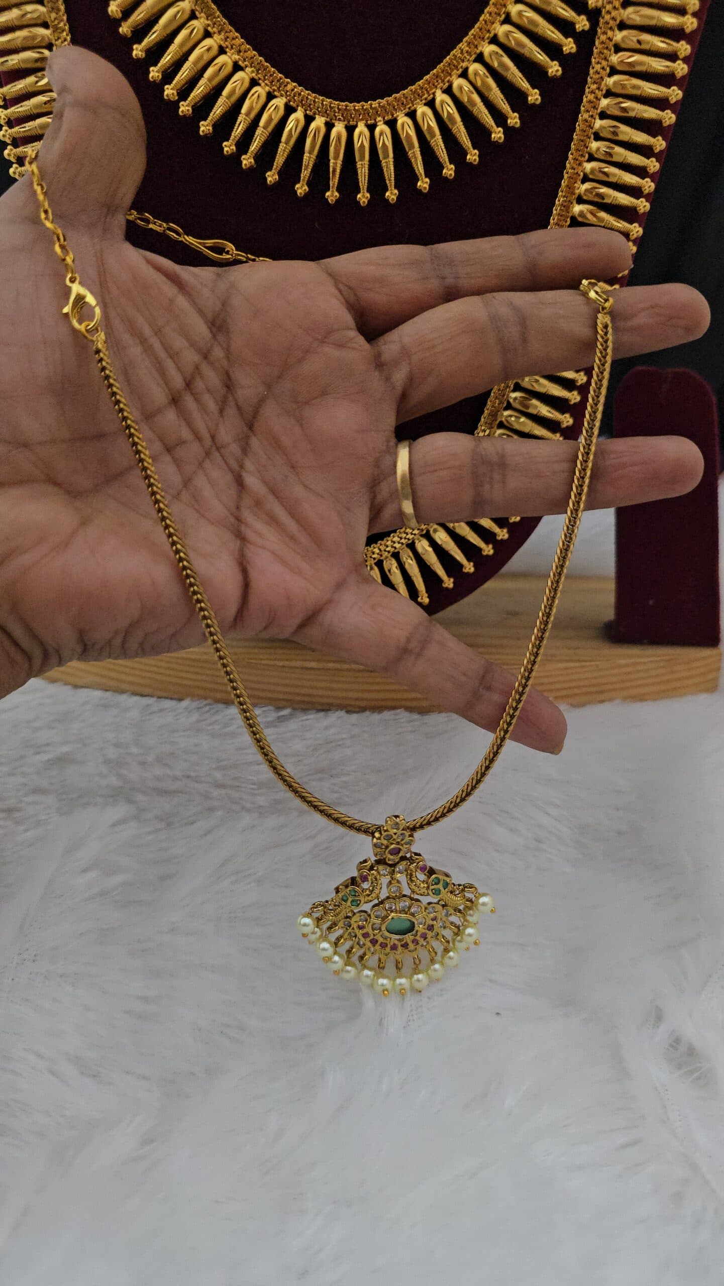 Premium Matt peacock necklace with earing