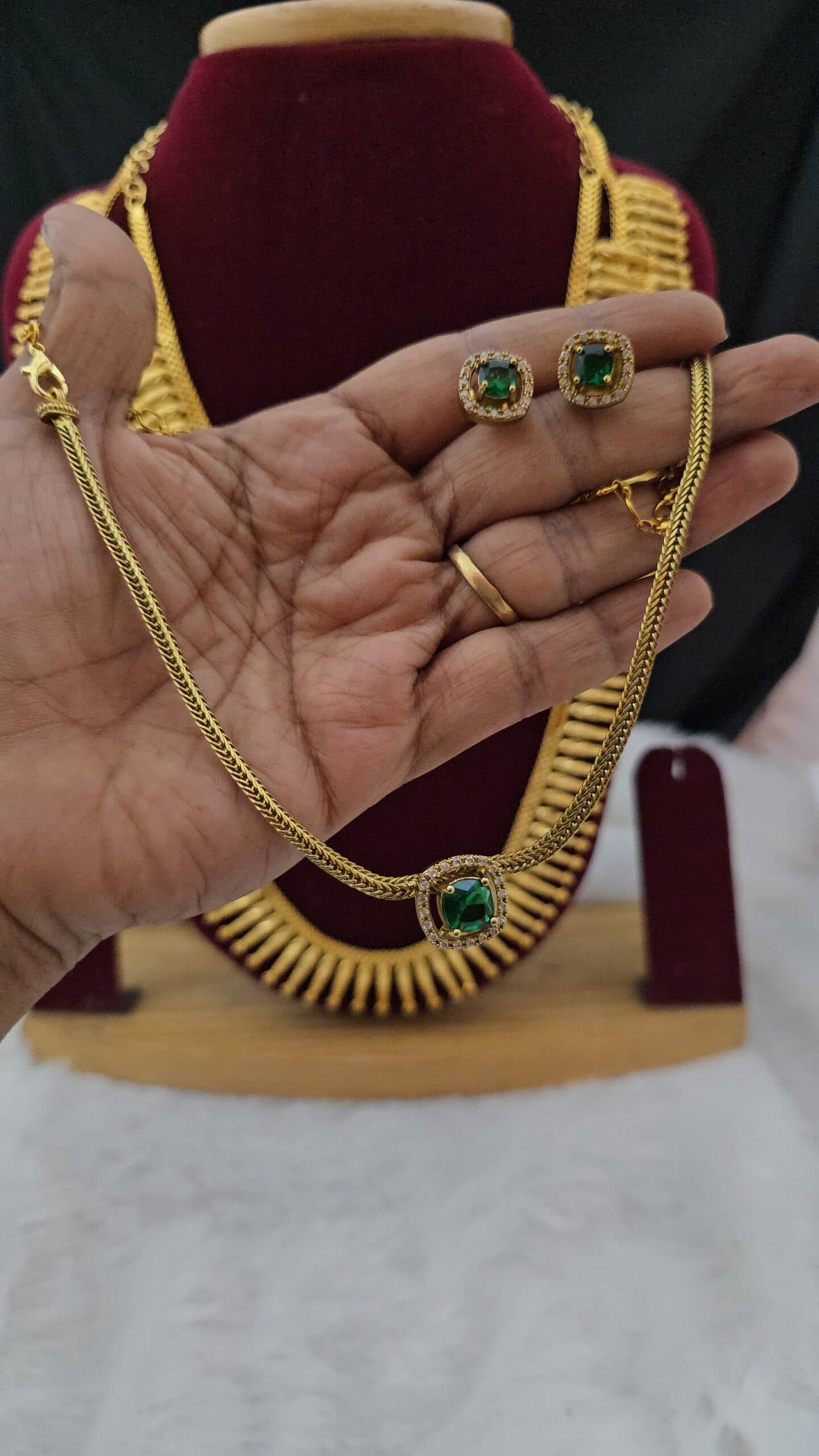 Premium Matt necklace with earing