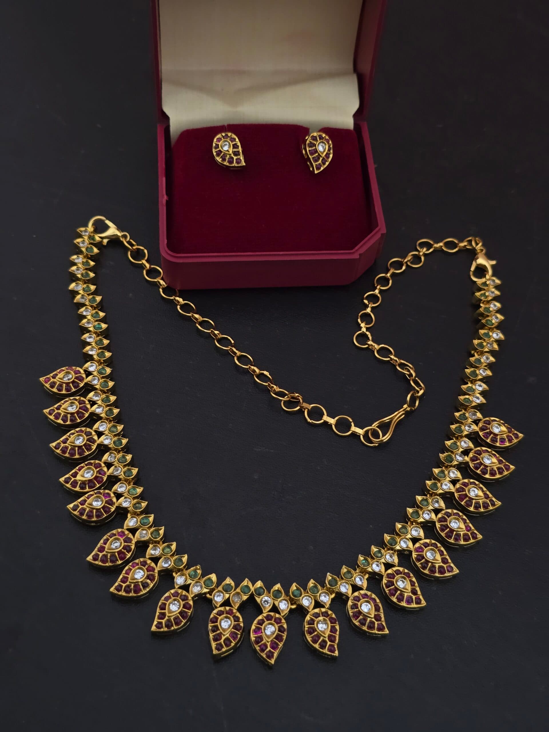 Premium matt AD stone kemp necklace