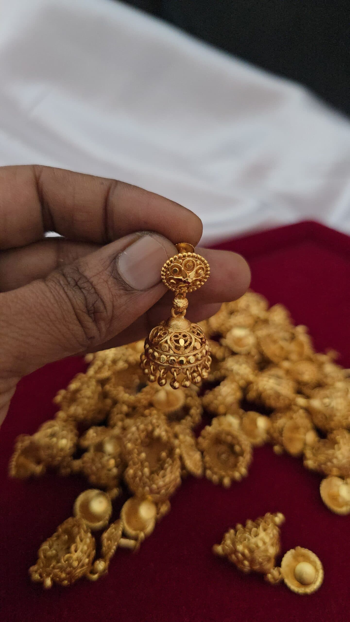 Premium foaming jhumka