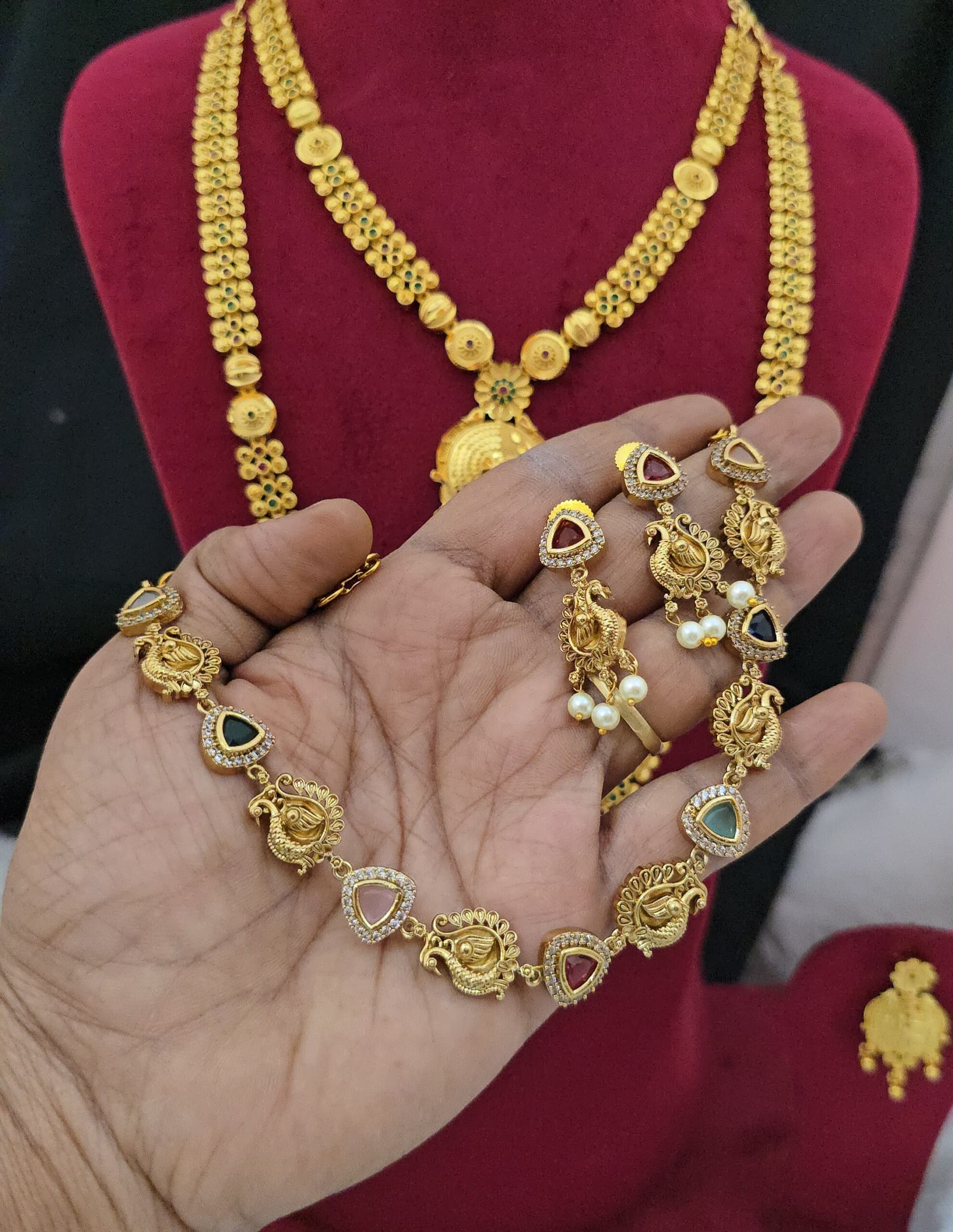 Premium Matt peacock necklace with earings