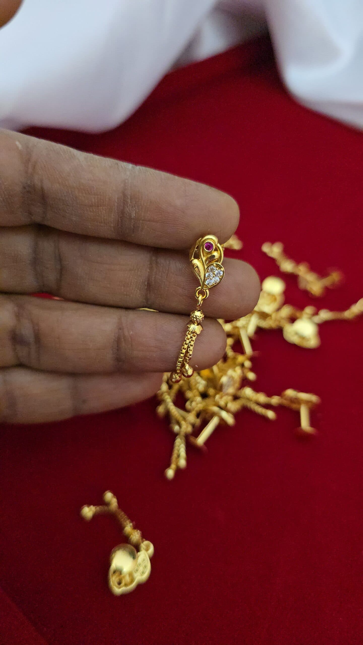 Premium foaming AD stone chain drops