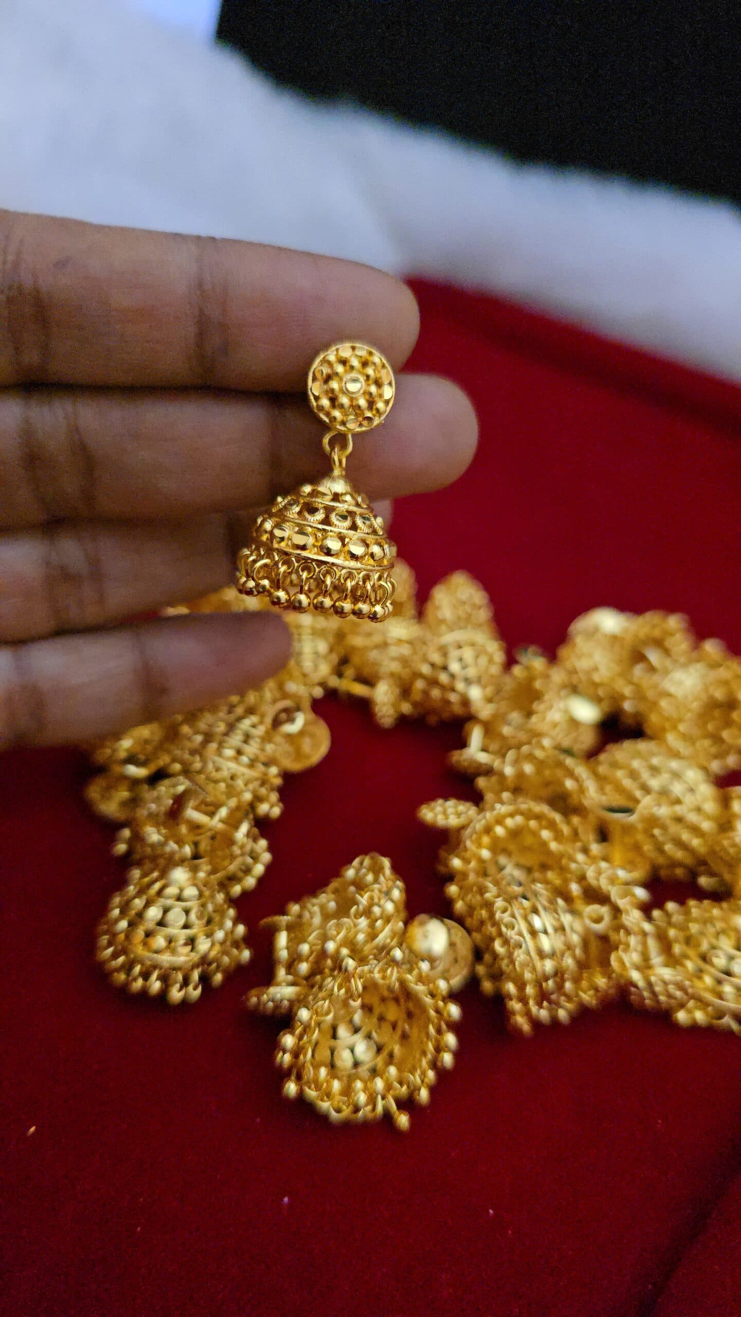 Premium foaming jhumka