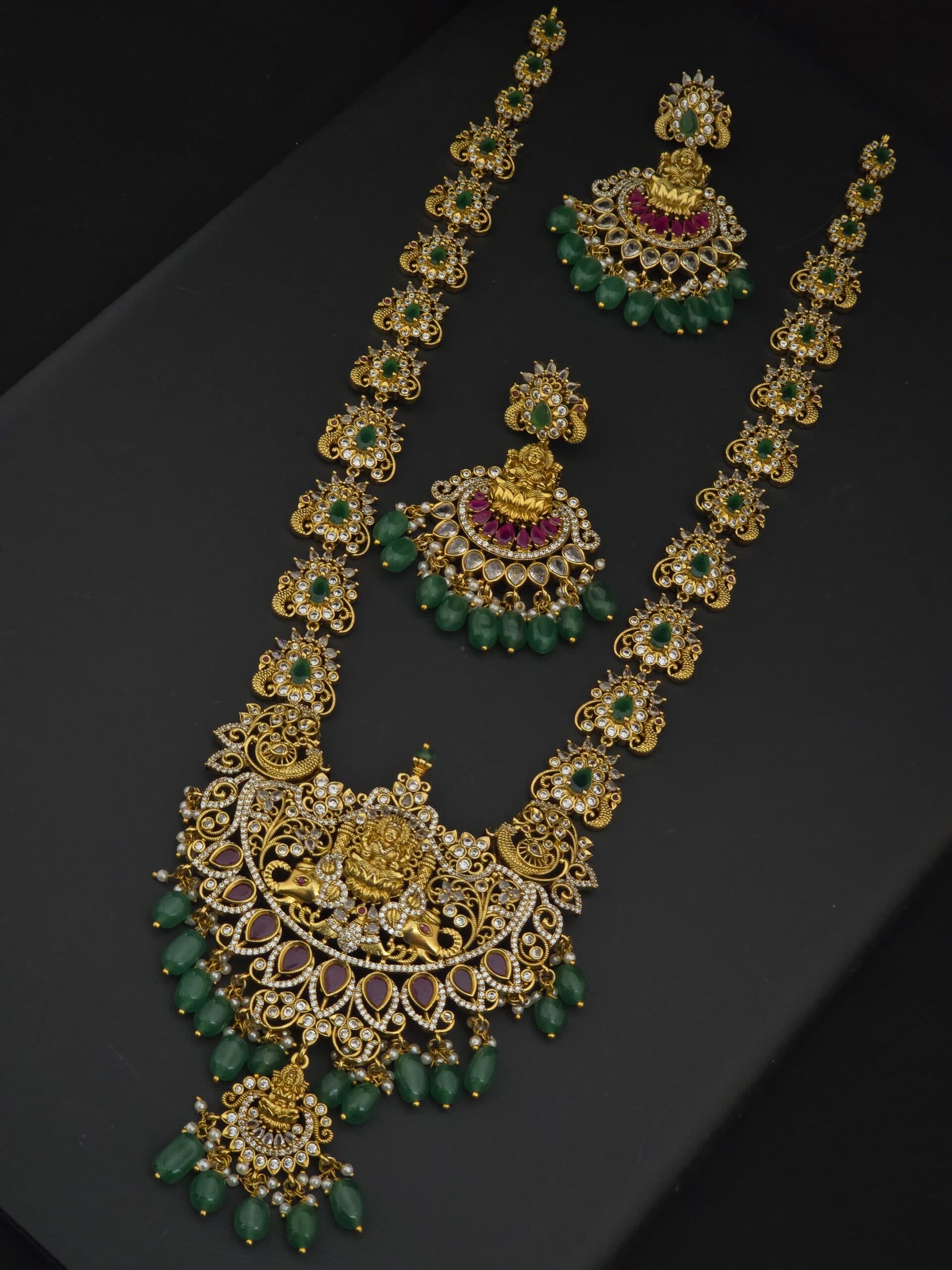Premium matt pearl nagas haram with earings