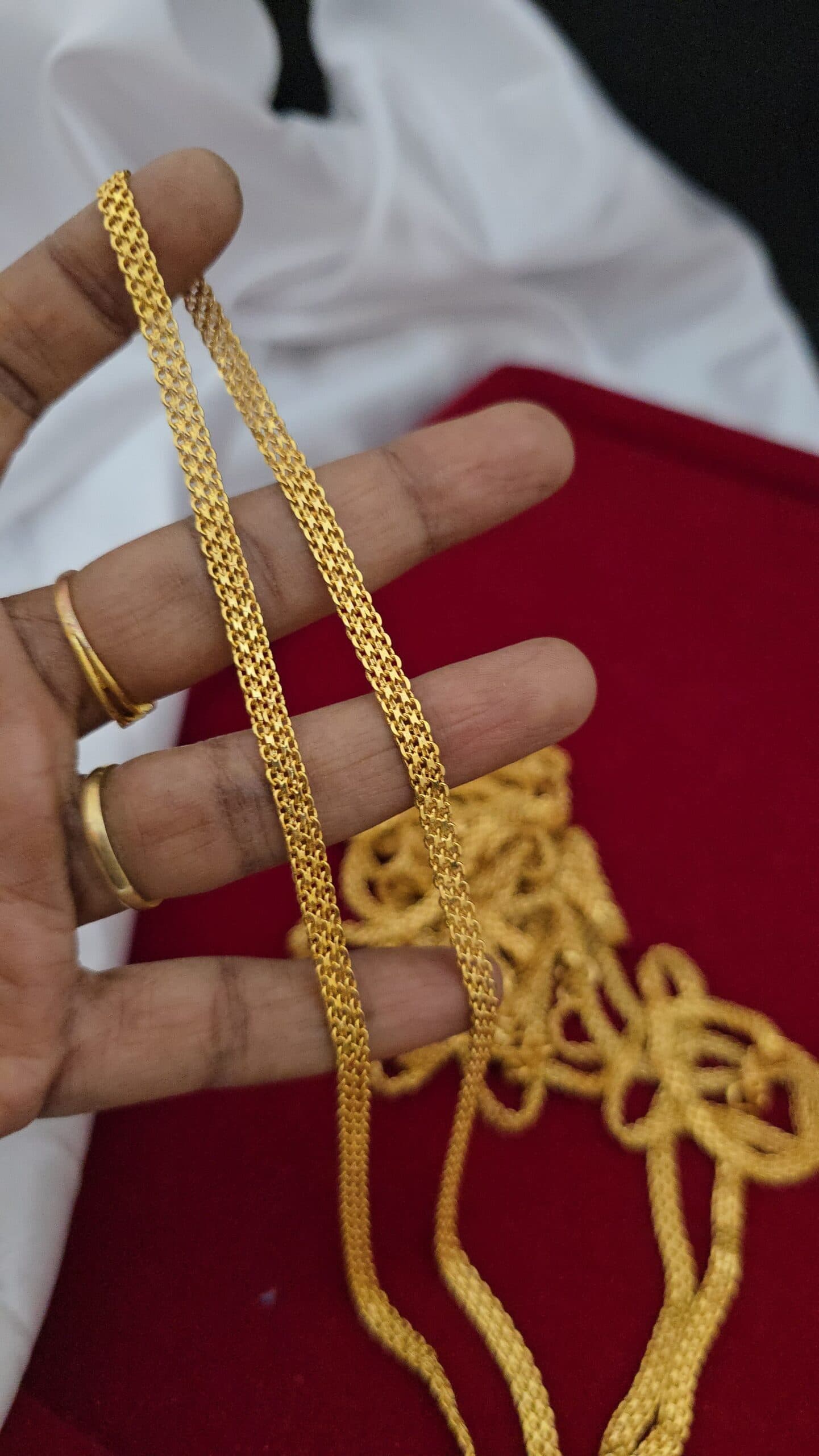 Premium foaming 18 inch urvasi chain