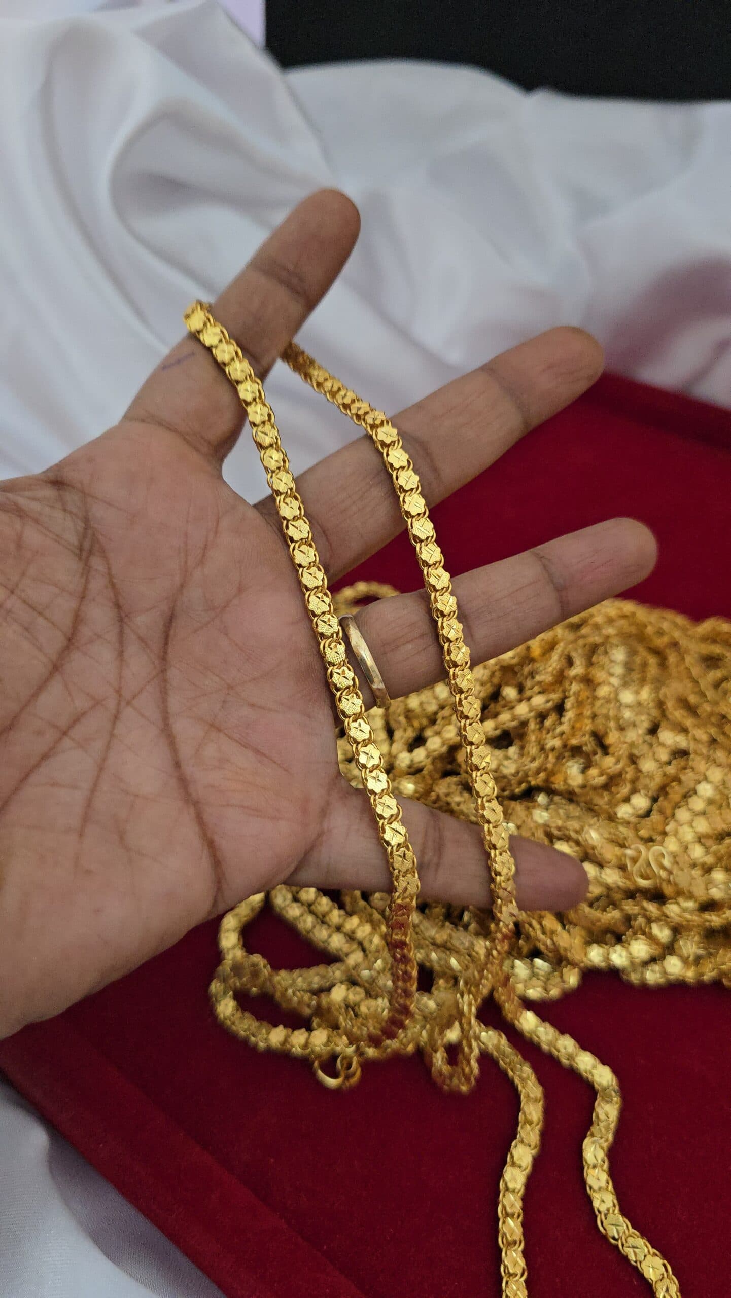 Premium foaming chain 30 inch