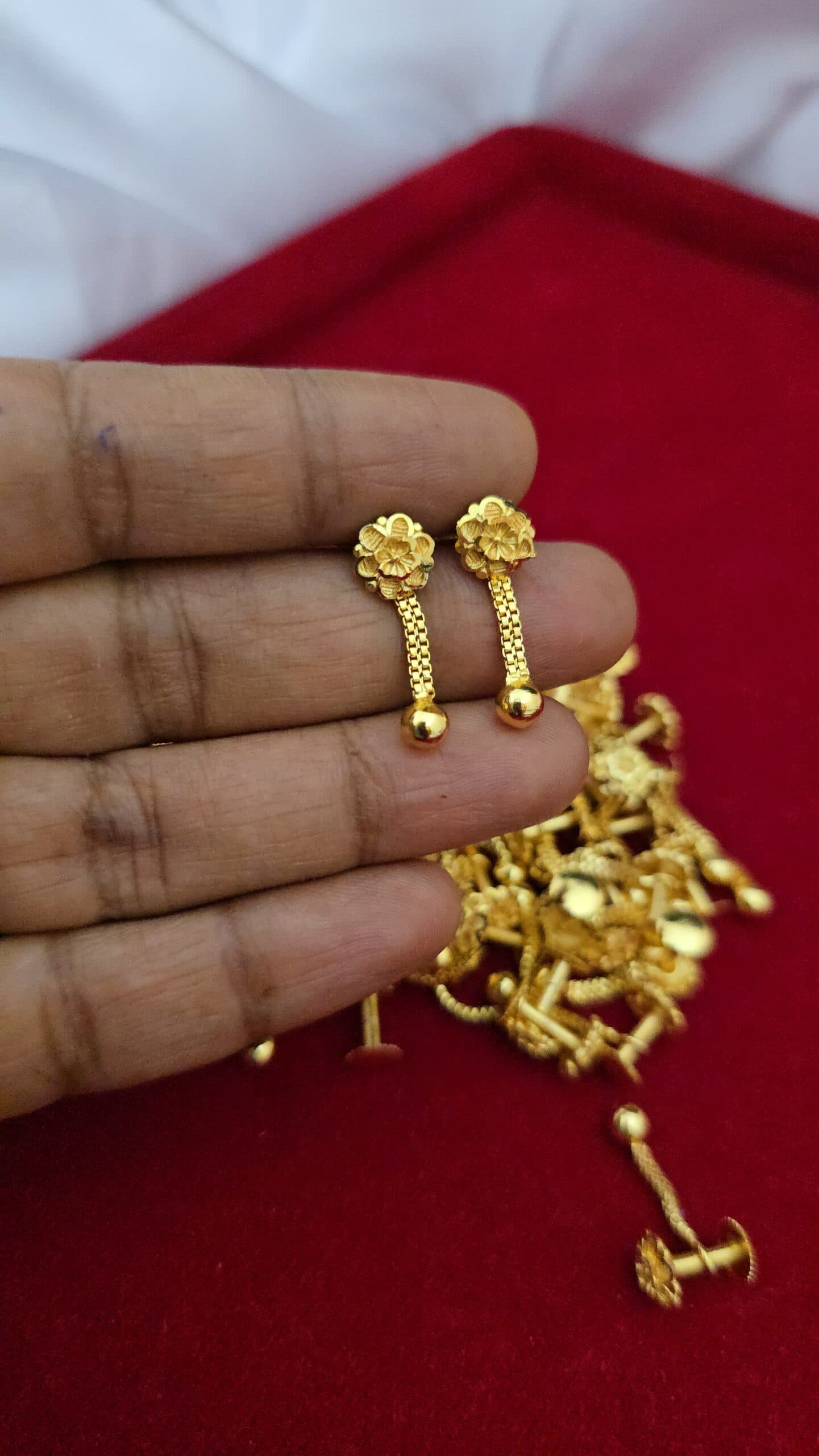 Premium foaming detachable drops earing
