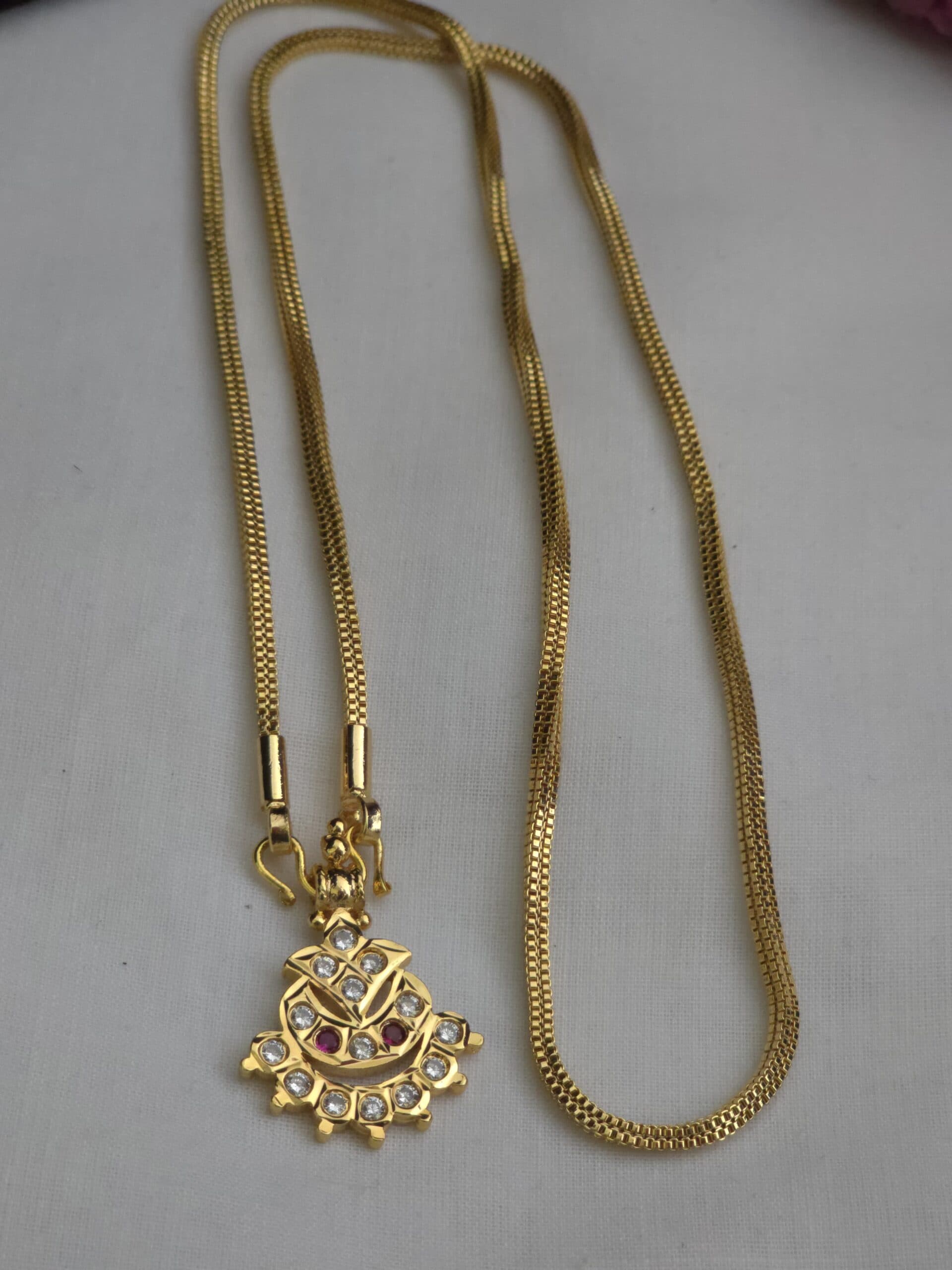 Impon 24 inches dollar chain