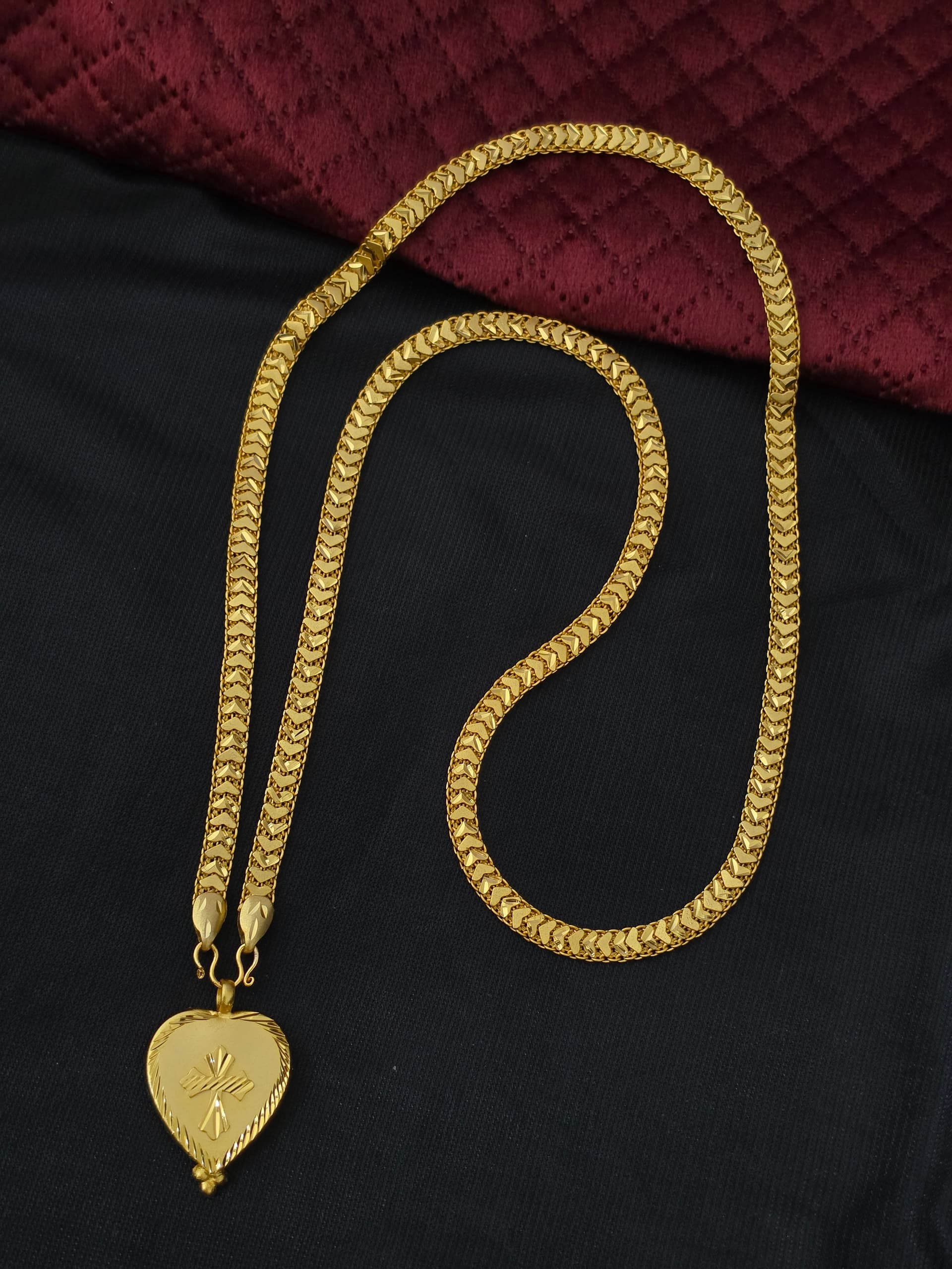 Premium foaming  32 inch cross dollar chain