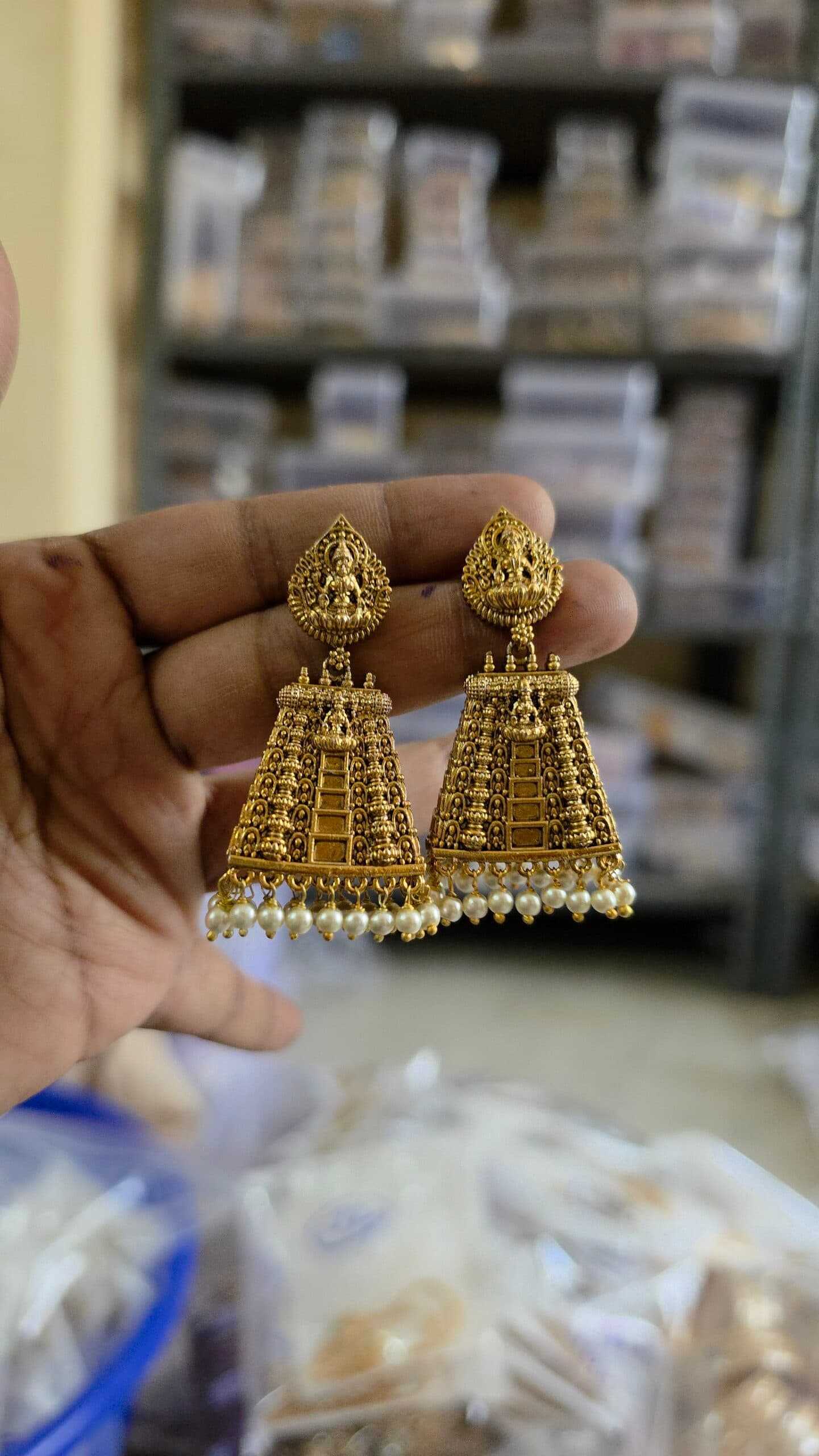 Premium antique mandapam jhumka with pearls hanging
