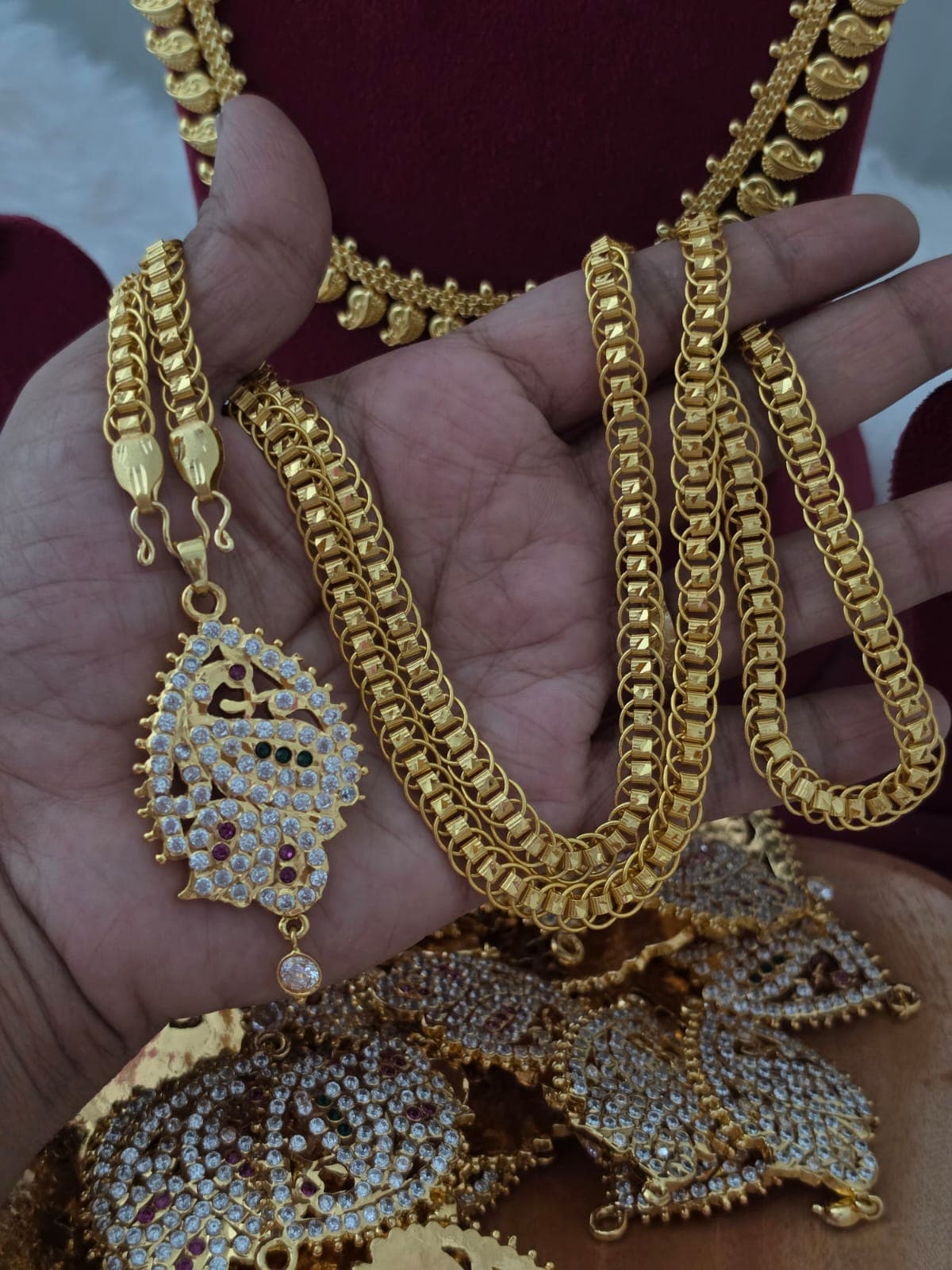 Premium impon  32 inch peacock dollar chain