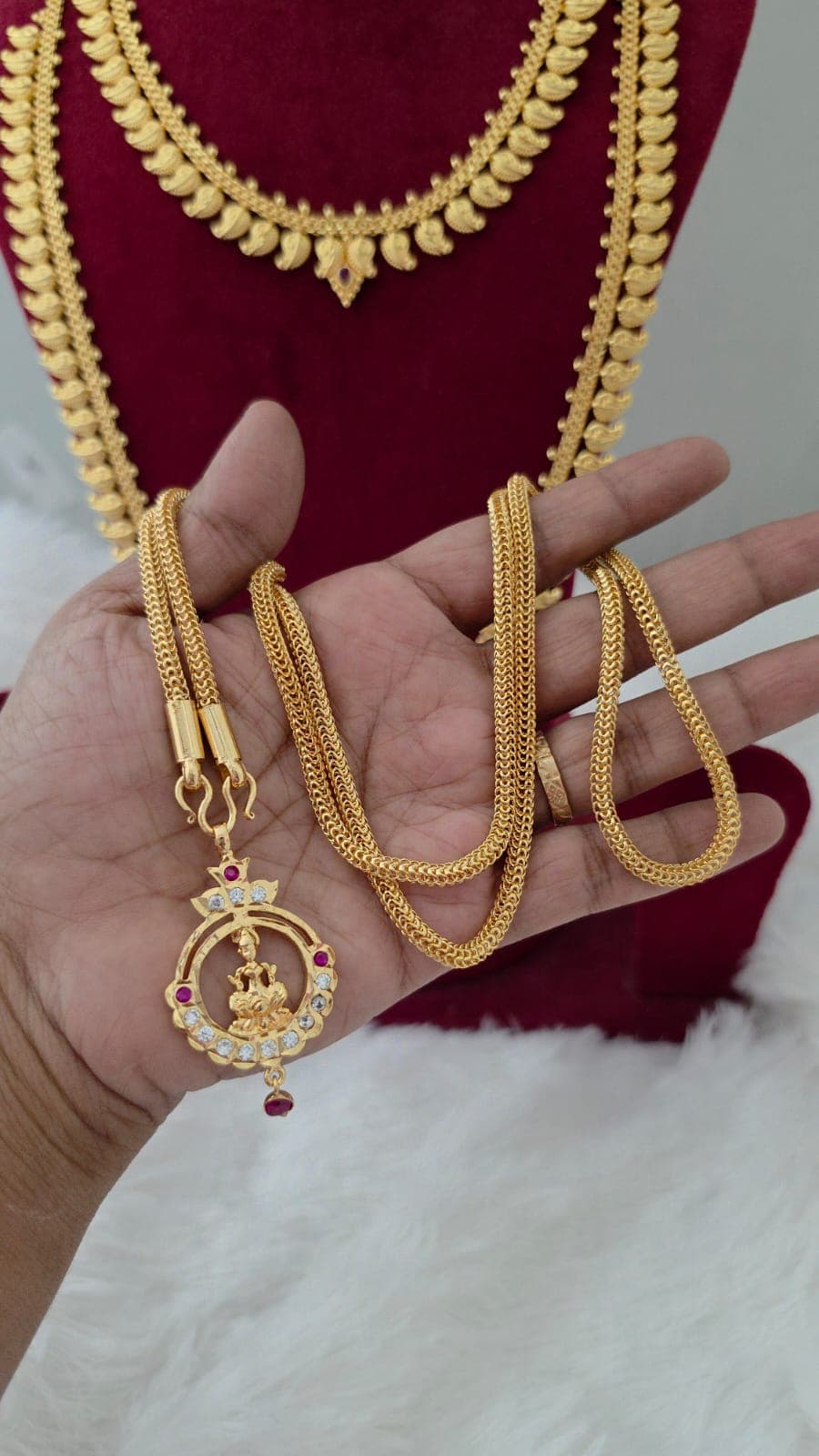 Premium impon 32 inch  lakshmi dollar chain