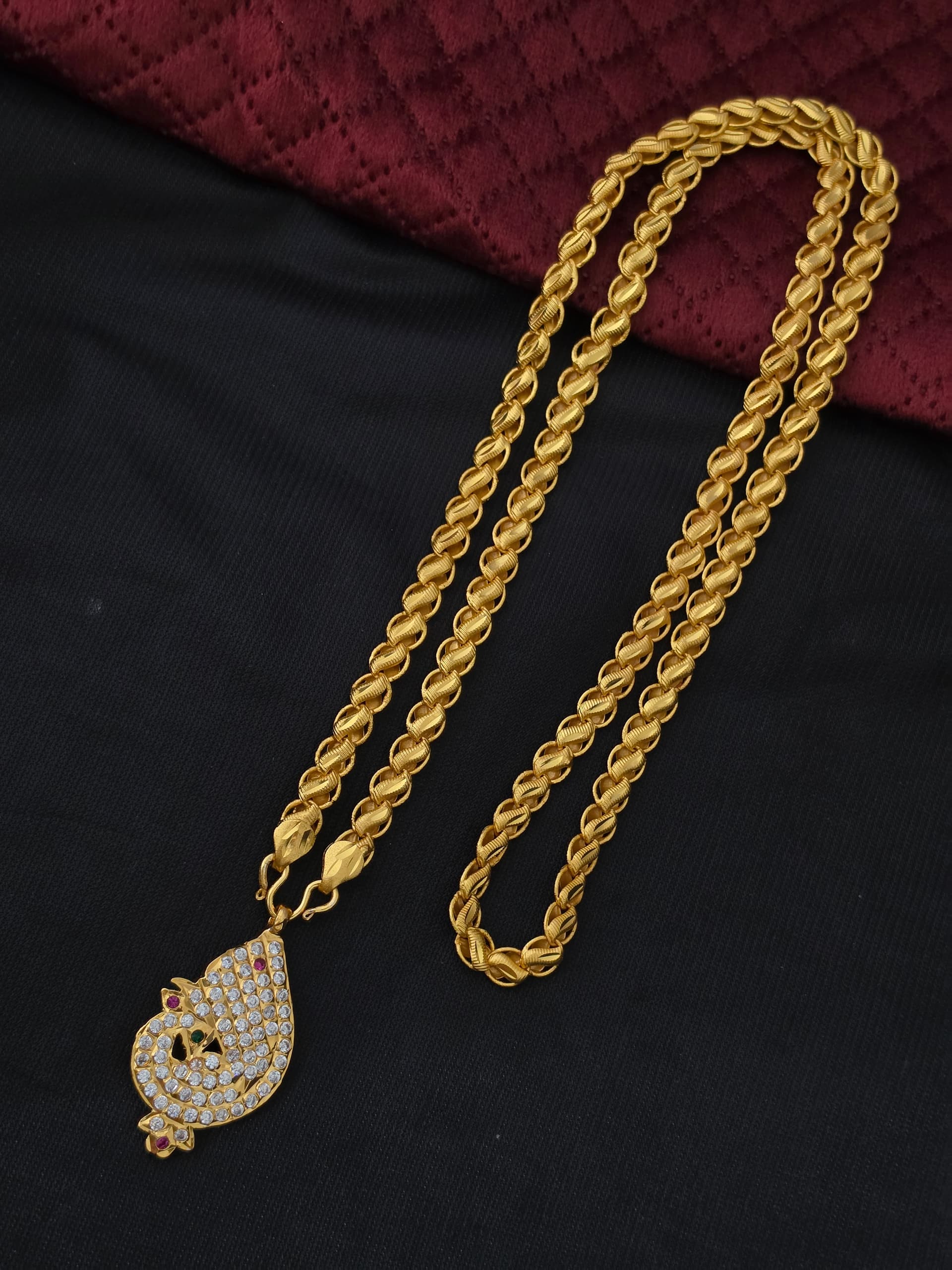 Premium impon 24 inch peacock dollar chain
