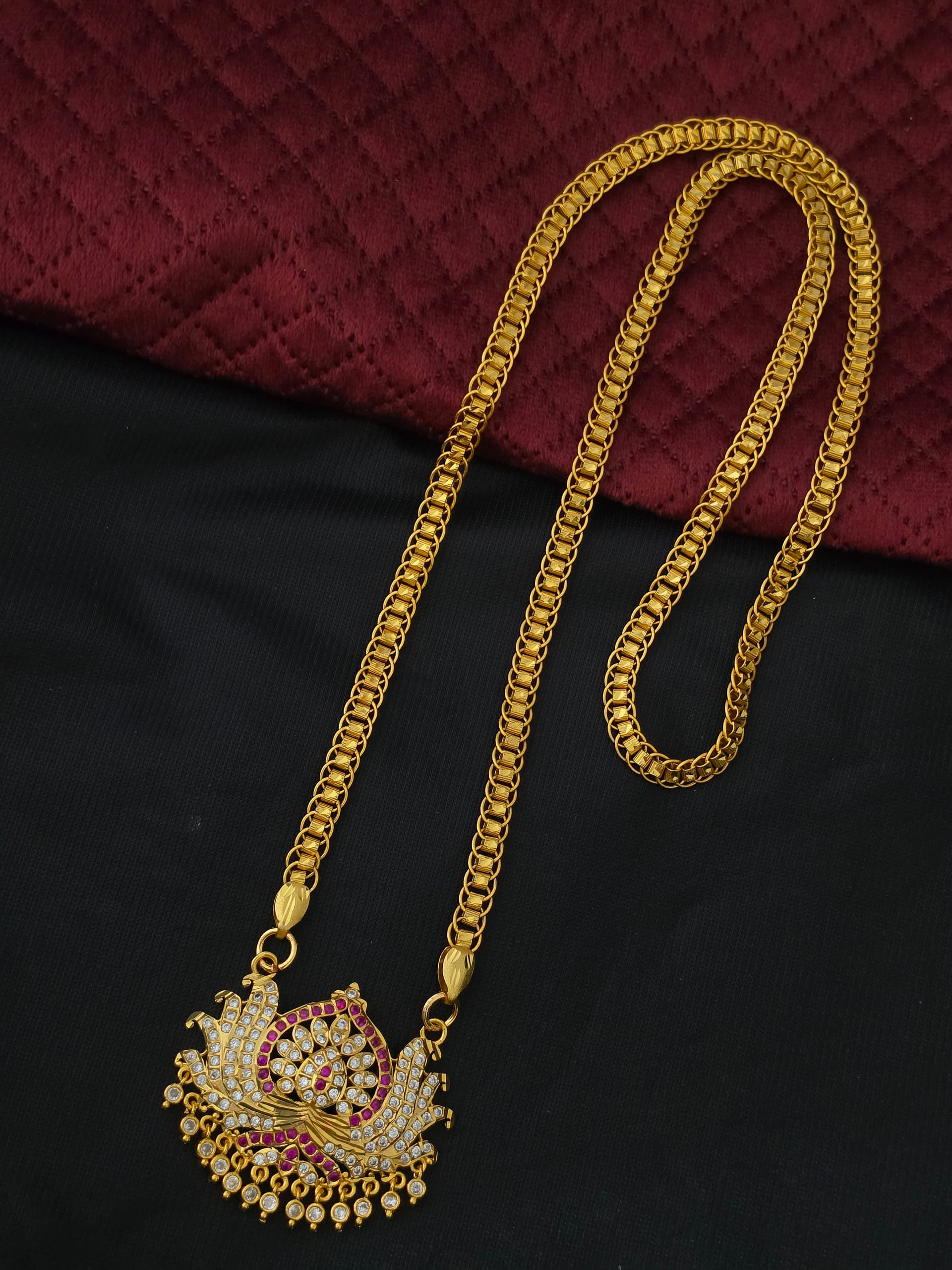 Premium foaming  32 inch ad stone lotus dollar chain