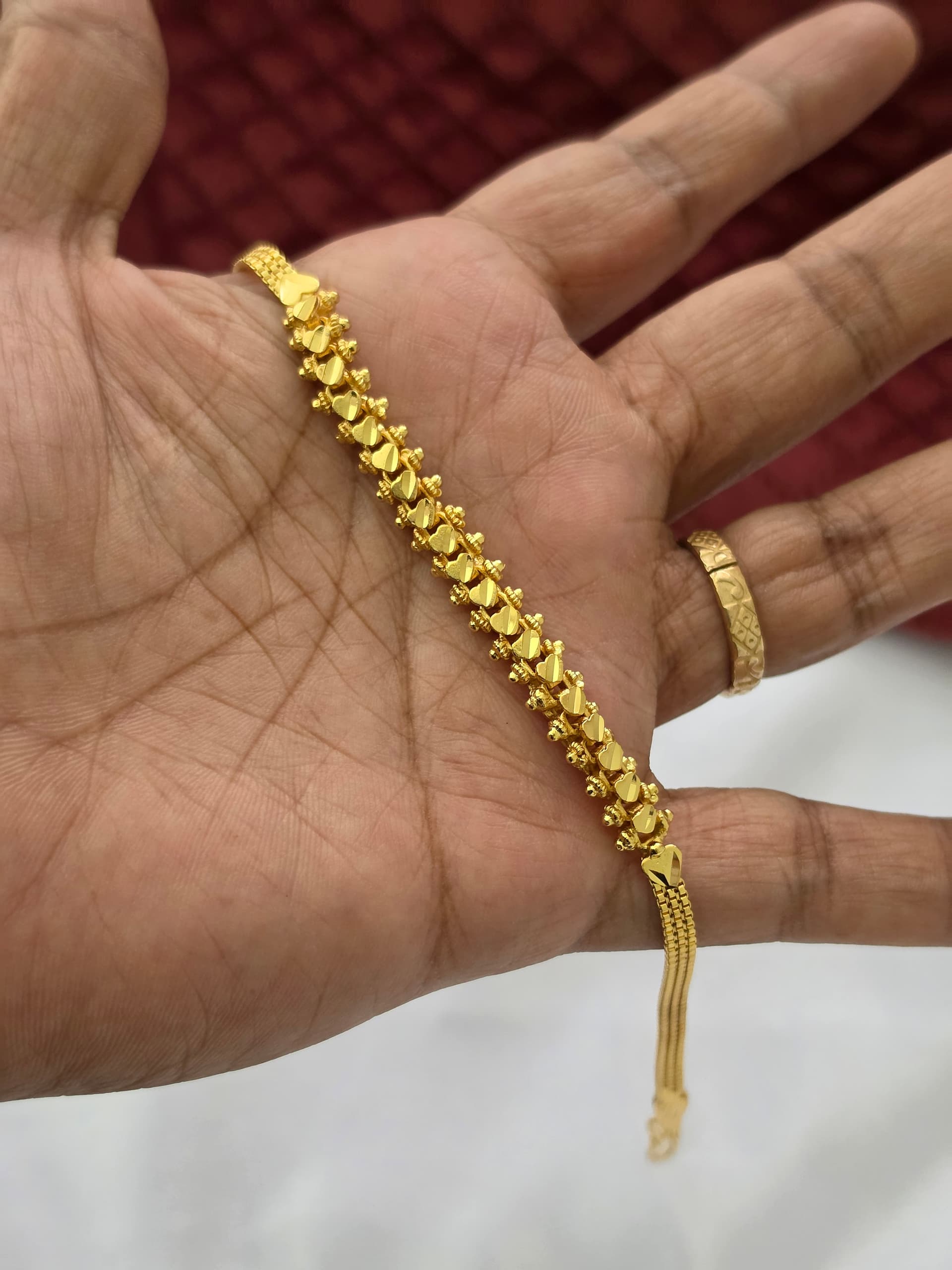premium  heart bracelet