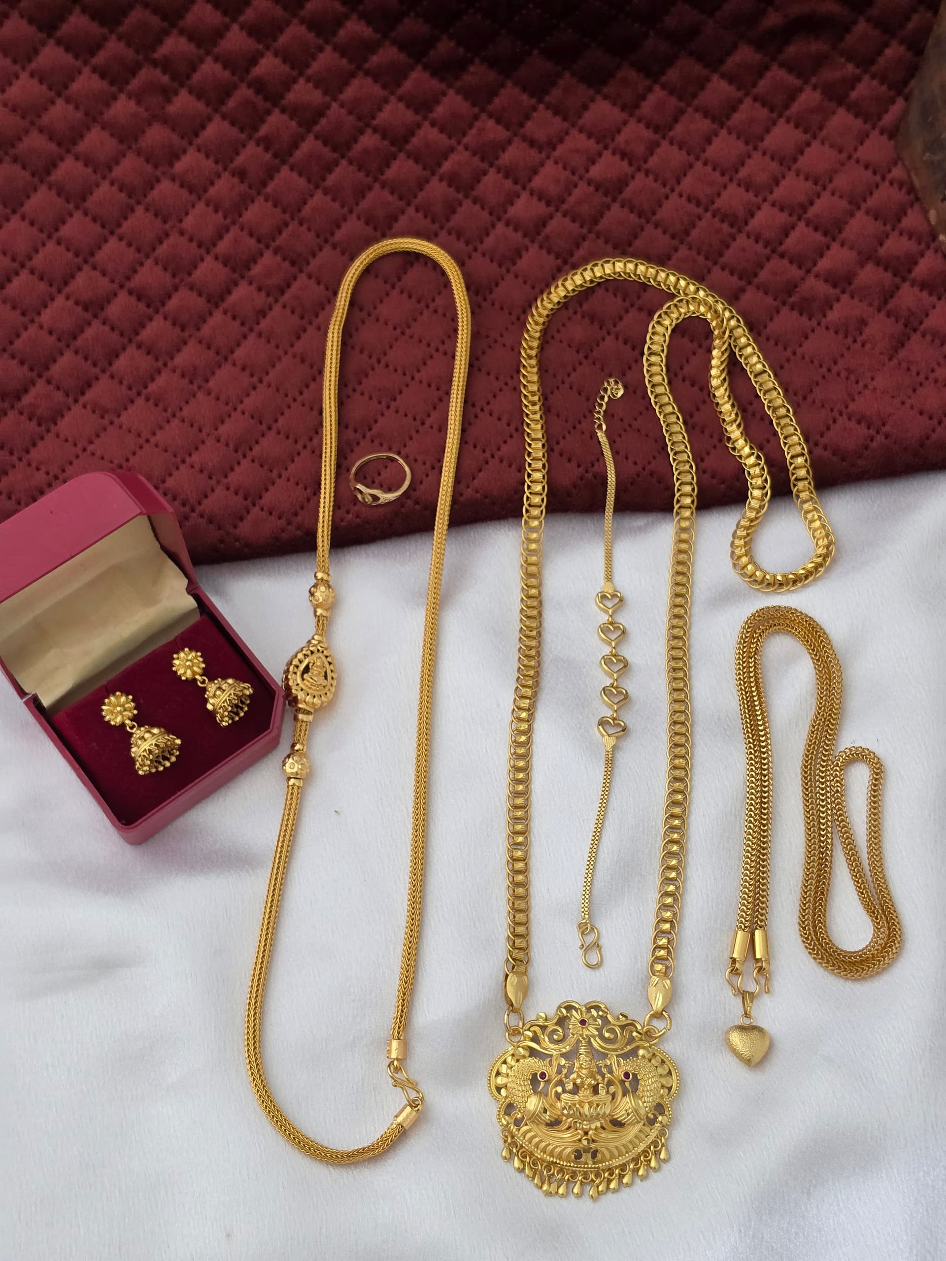 Premium foaming diwali combo with 24 inch dollar chain, 18 inch dollar chain, mugappu chain, bracelet, jhumka and ring 