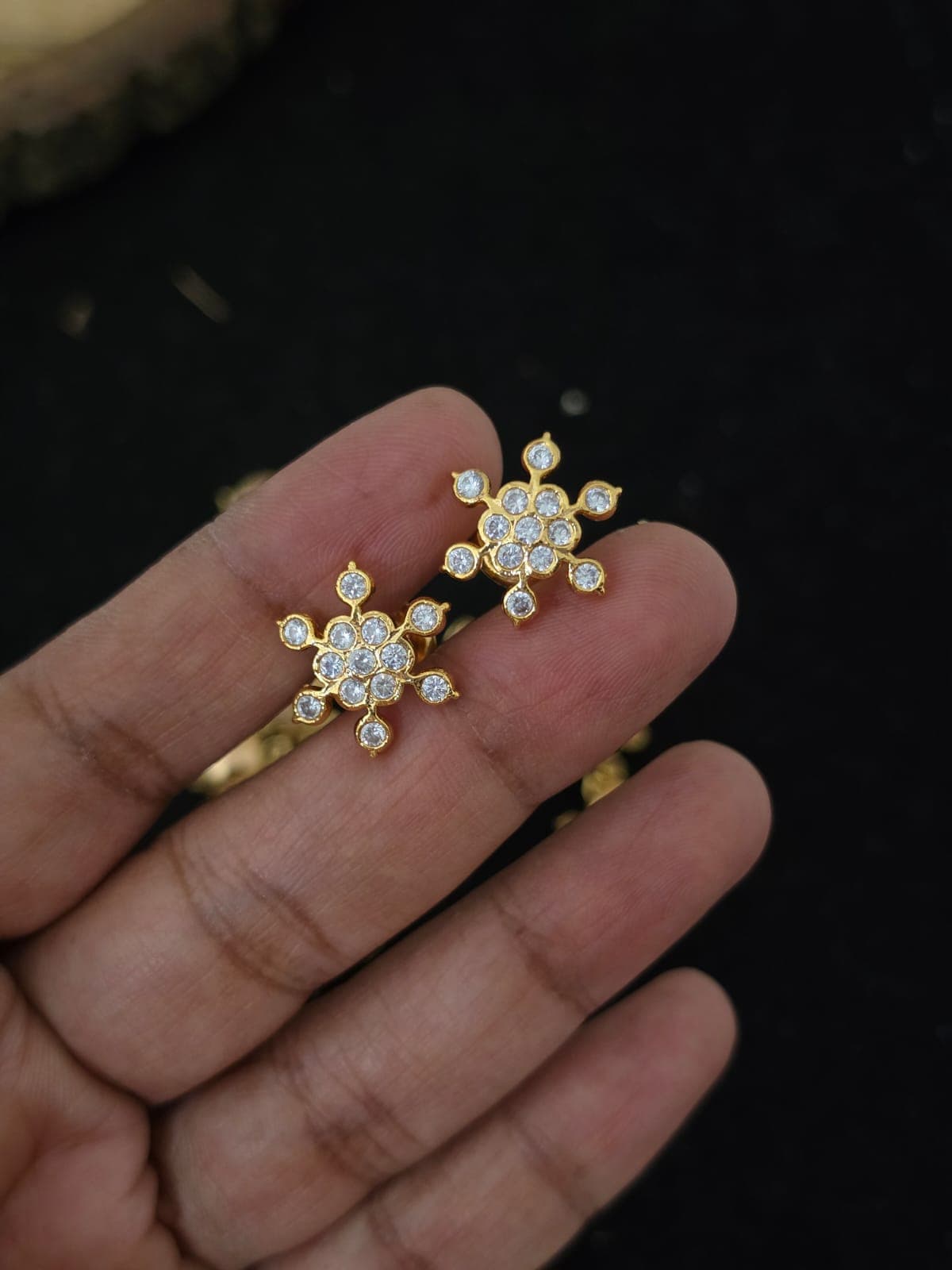 Premium  impon  stud