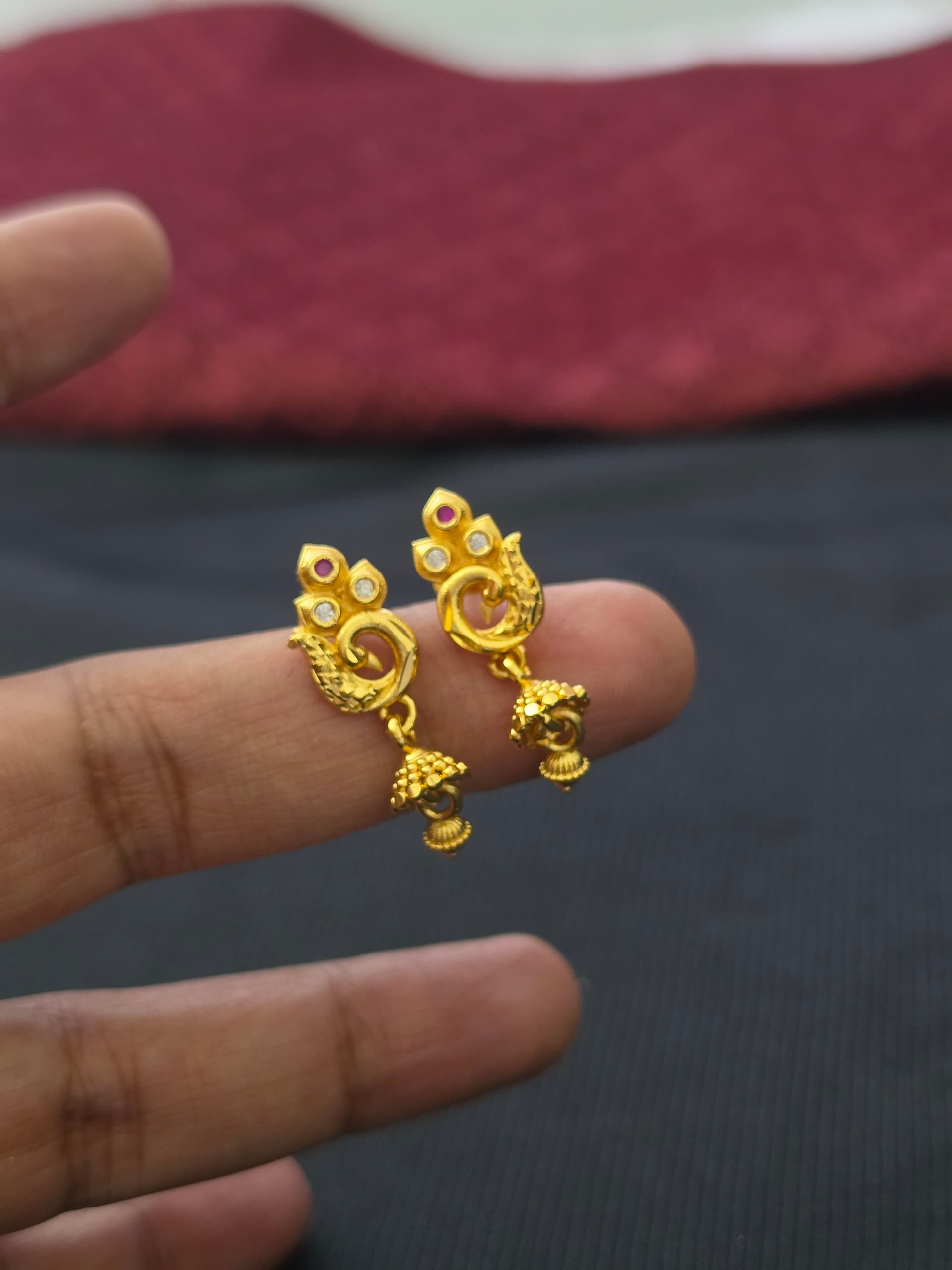 Premium foaming ad stone  peacock drops earing