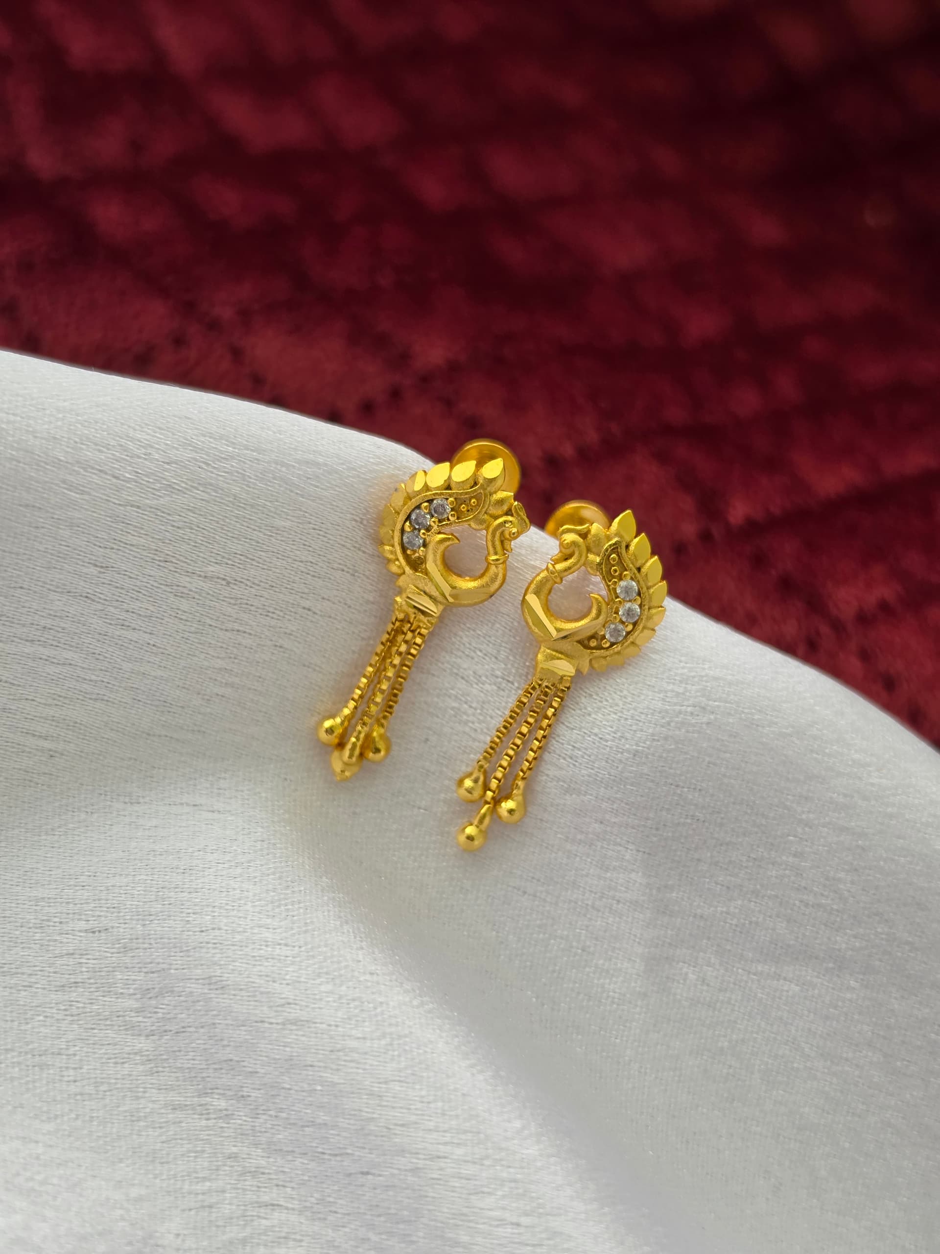 premium foaming ad stone peacock chain drops earings