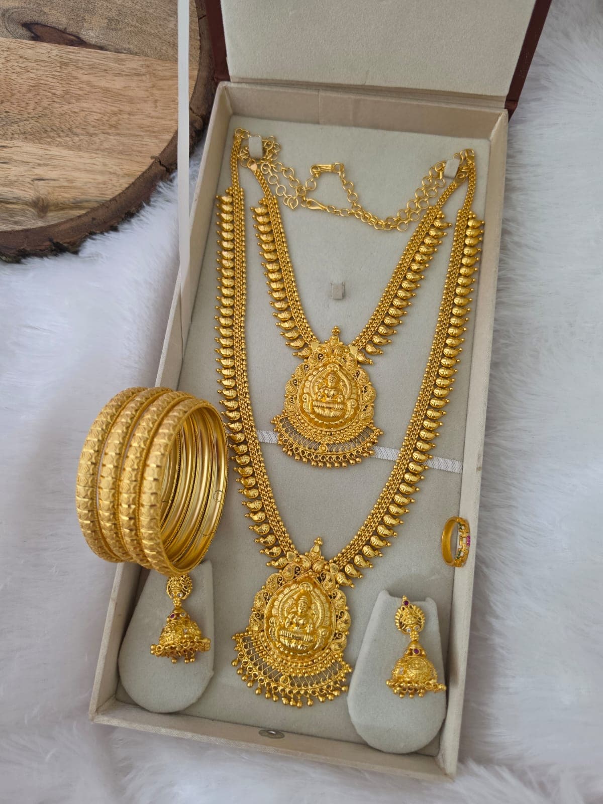 Premium foaming lakshmi combo with mid haram, long haram, bangle, jhumka  and ring