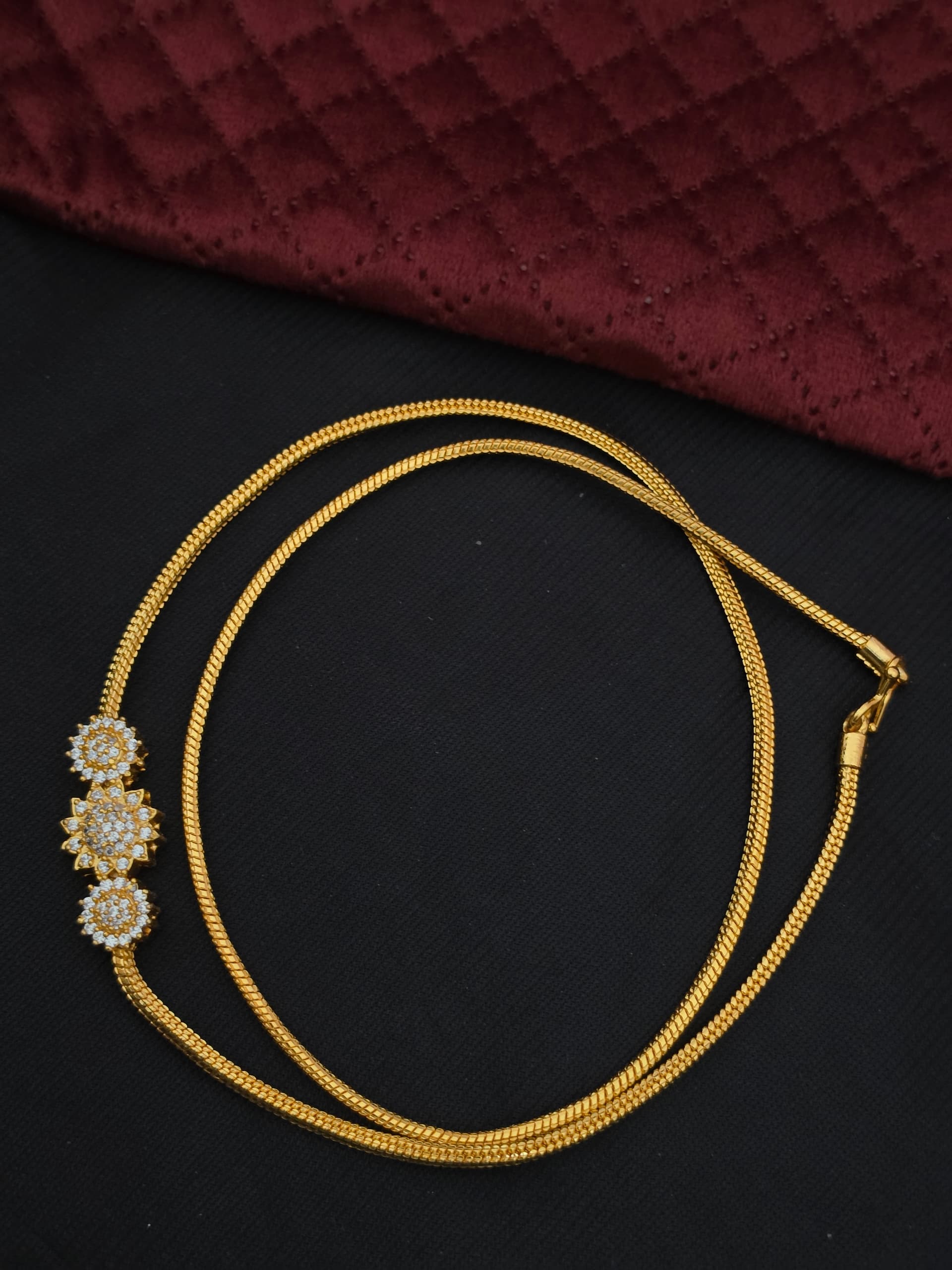 Premium Foaming Flower Muggappu Chain